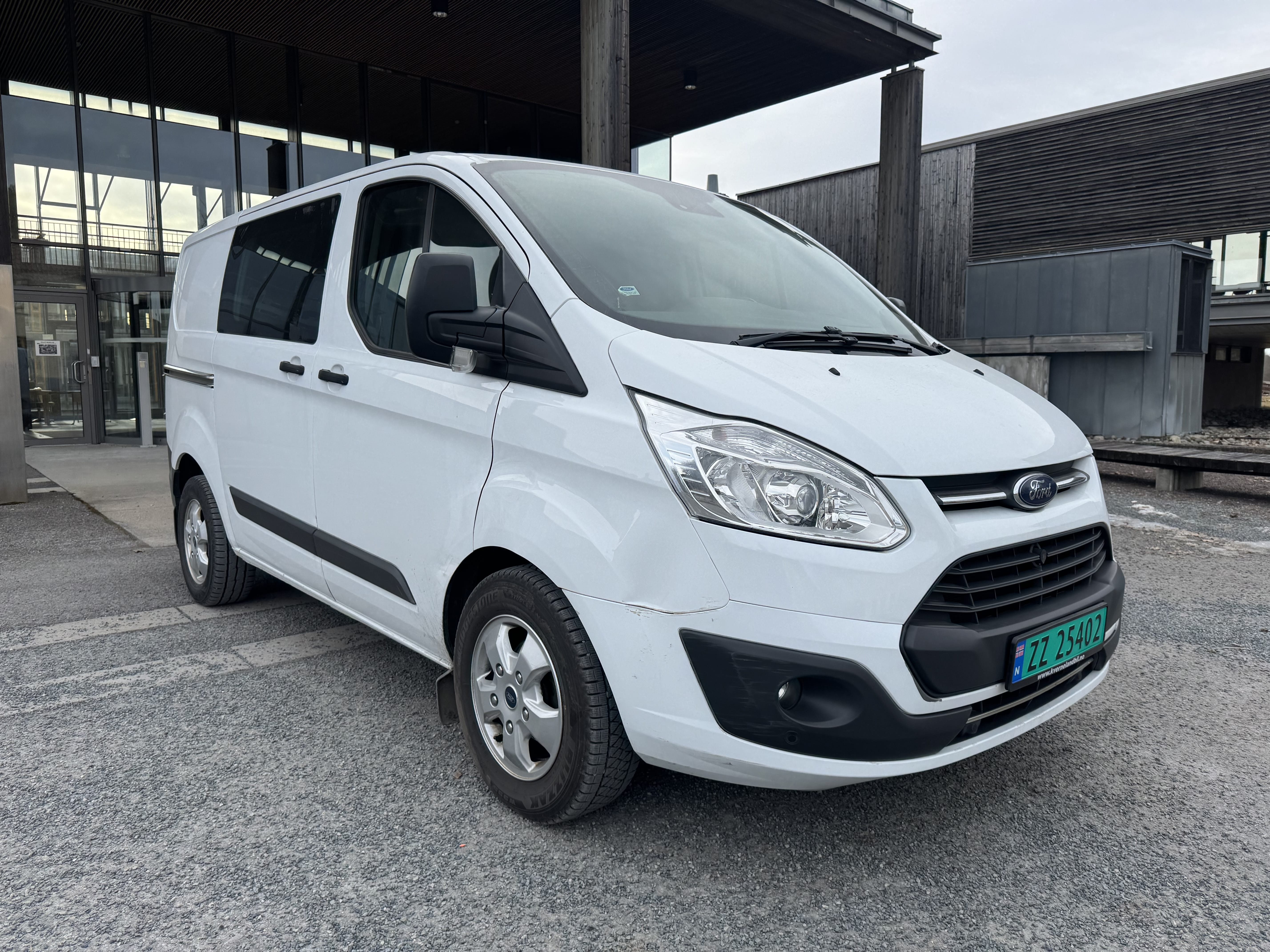 Ford Transit Varebil 2.0 med Aircondition