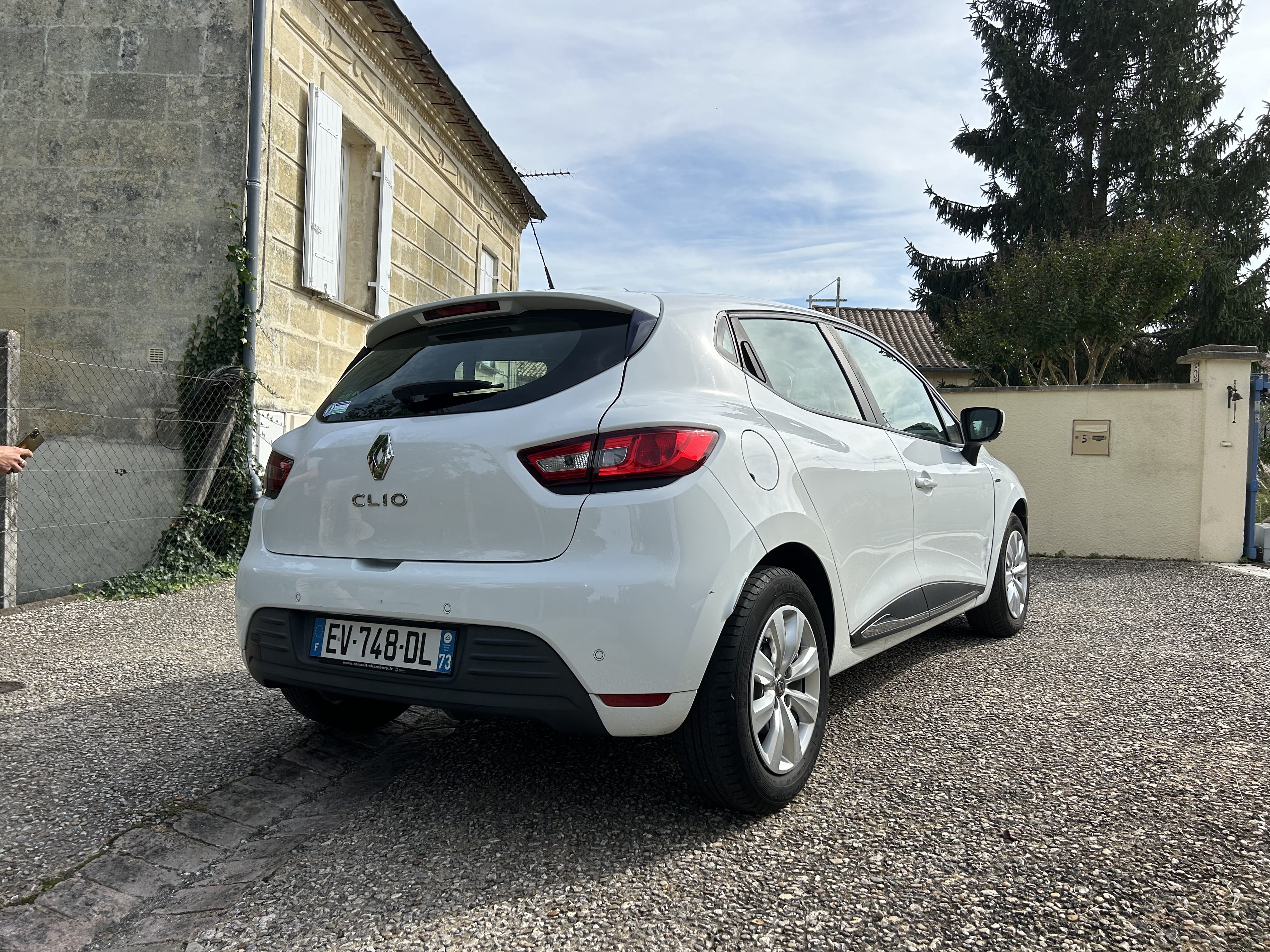 Renault Clio avec GPS