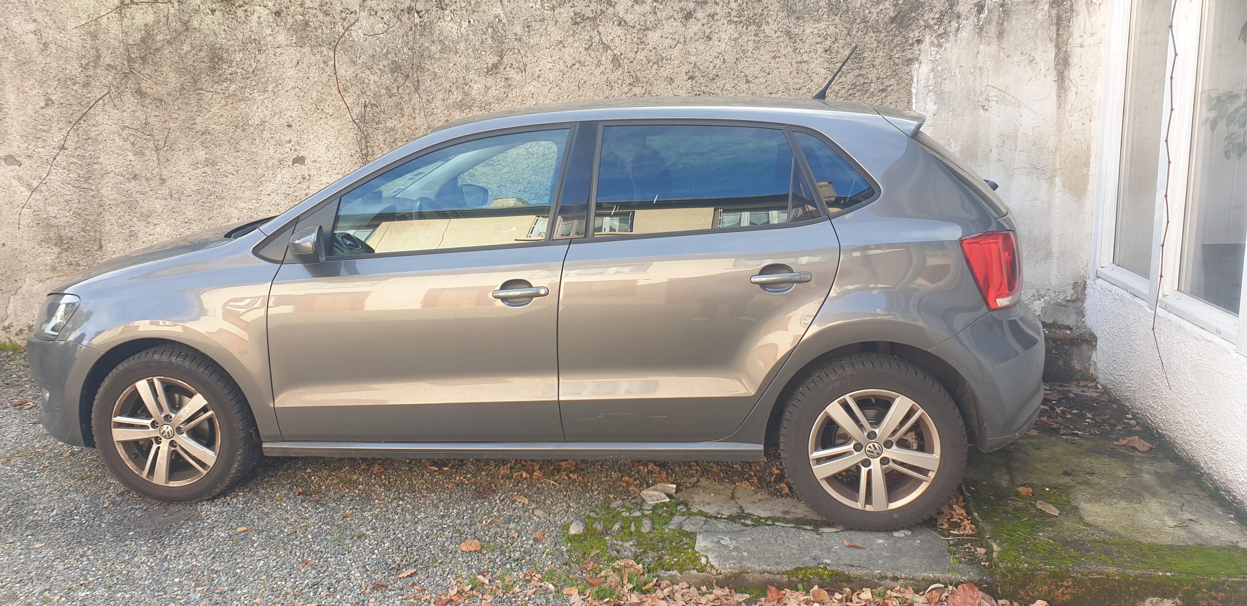 Volkswagen Polo V    Match2 1.6 TDI 90ch avec Climatisation