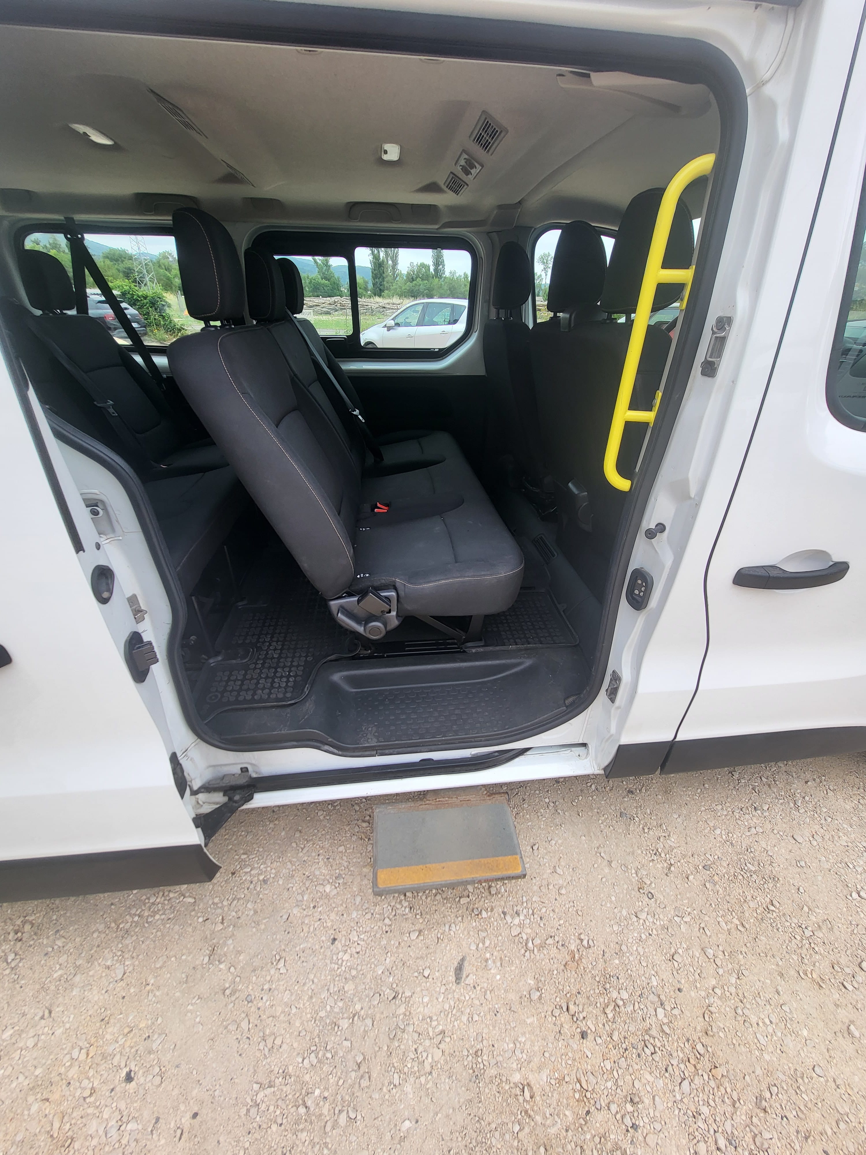 Renault Trafic Passenger avec Apple CarPlay