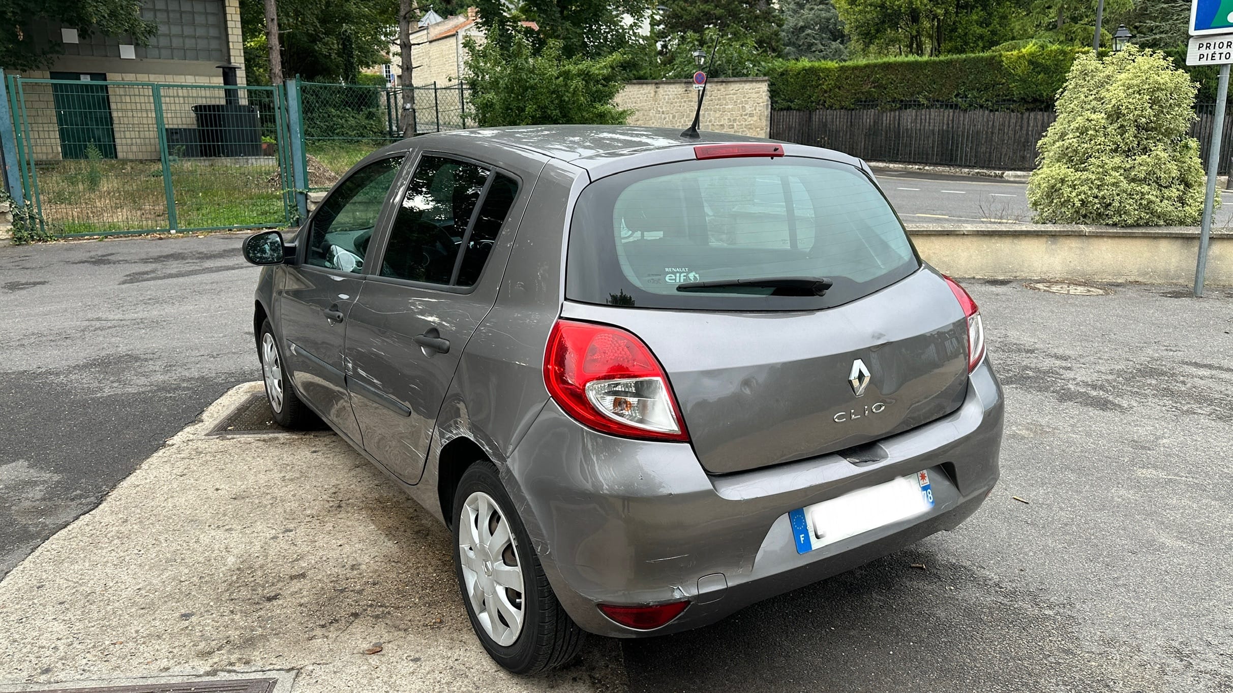 Renault Clio 1.2 75cv avec Audio Bluetooth