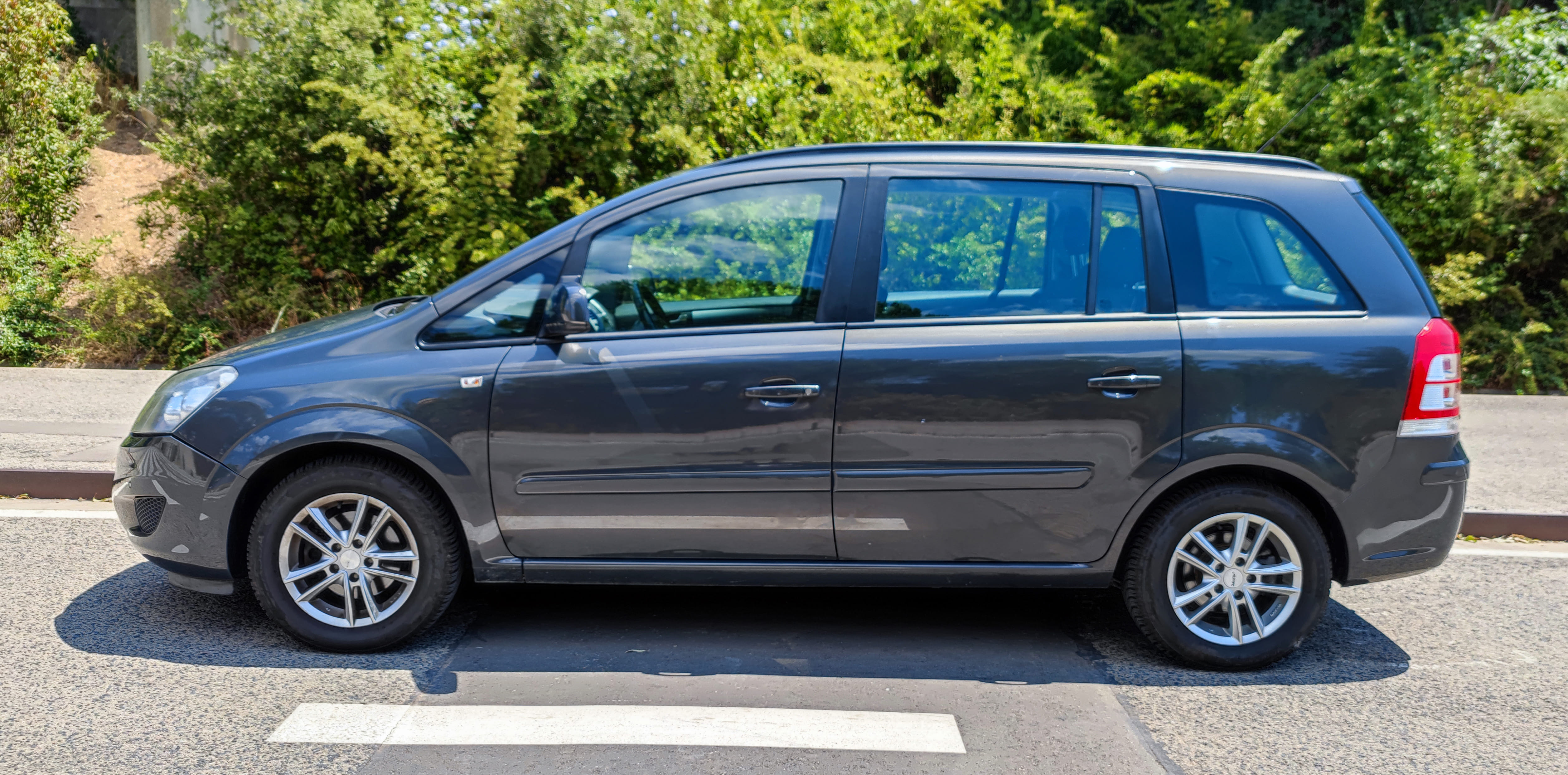 Opel Zafira 7 plazas EcoFlex con Aire acondicionado
