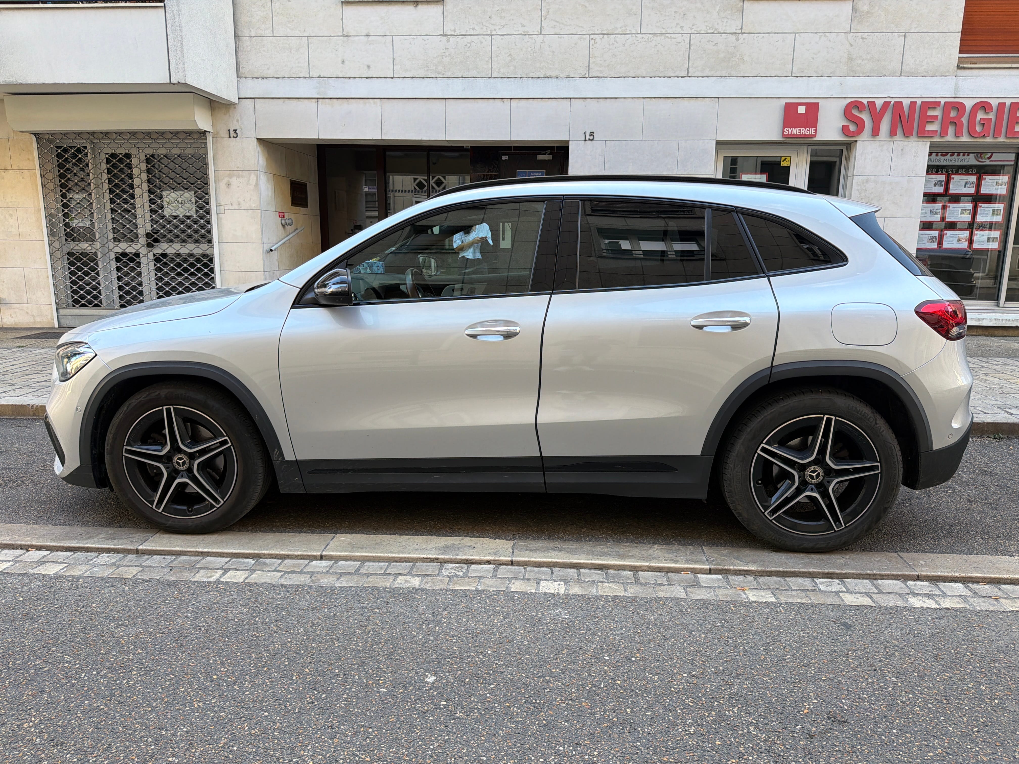 Mercedes-Benz Classe GLA avec Climatisation