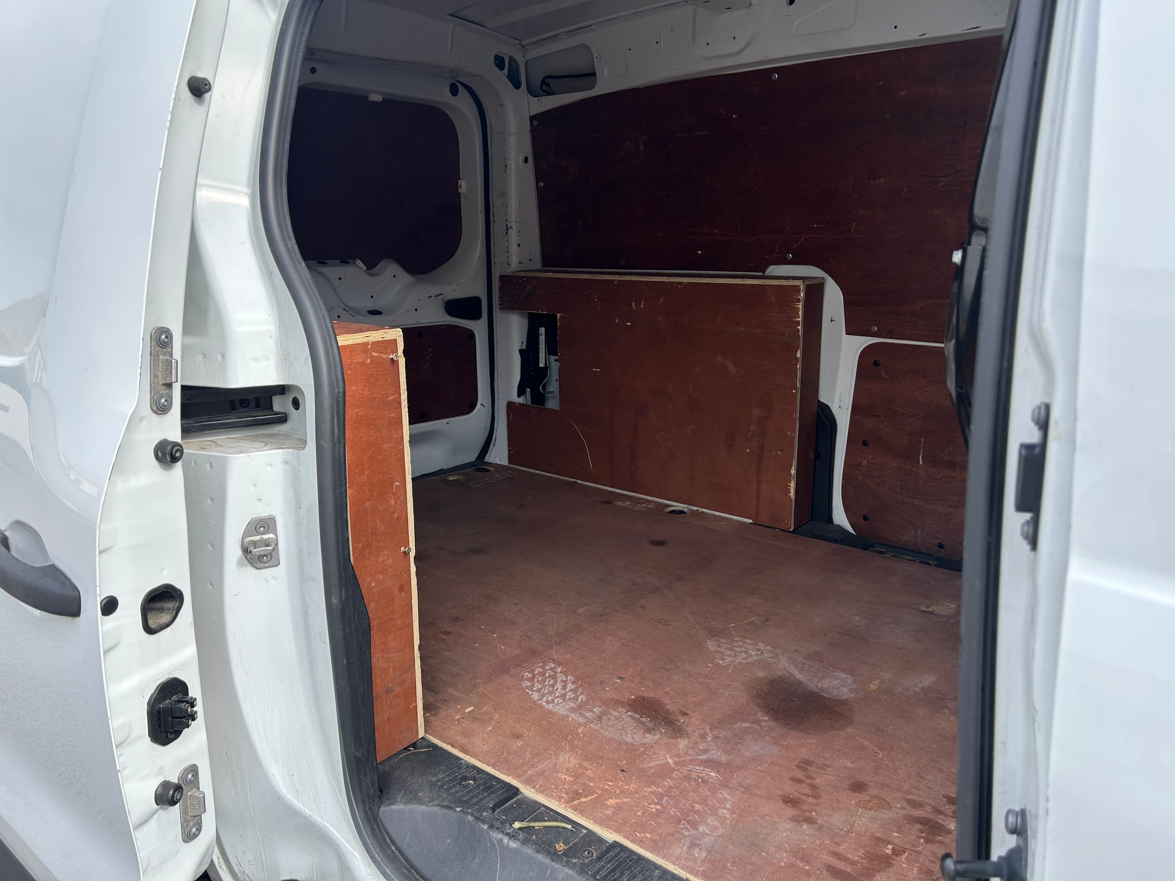 Renault Kangoo Express avec Pneus neige