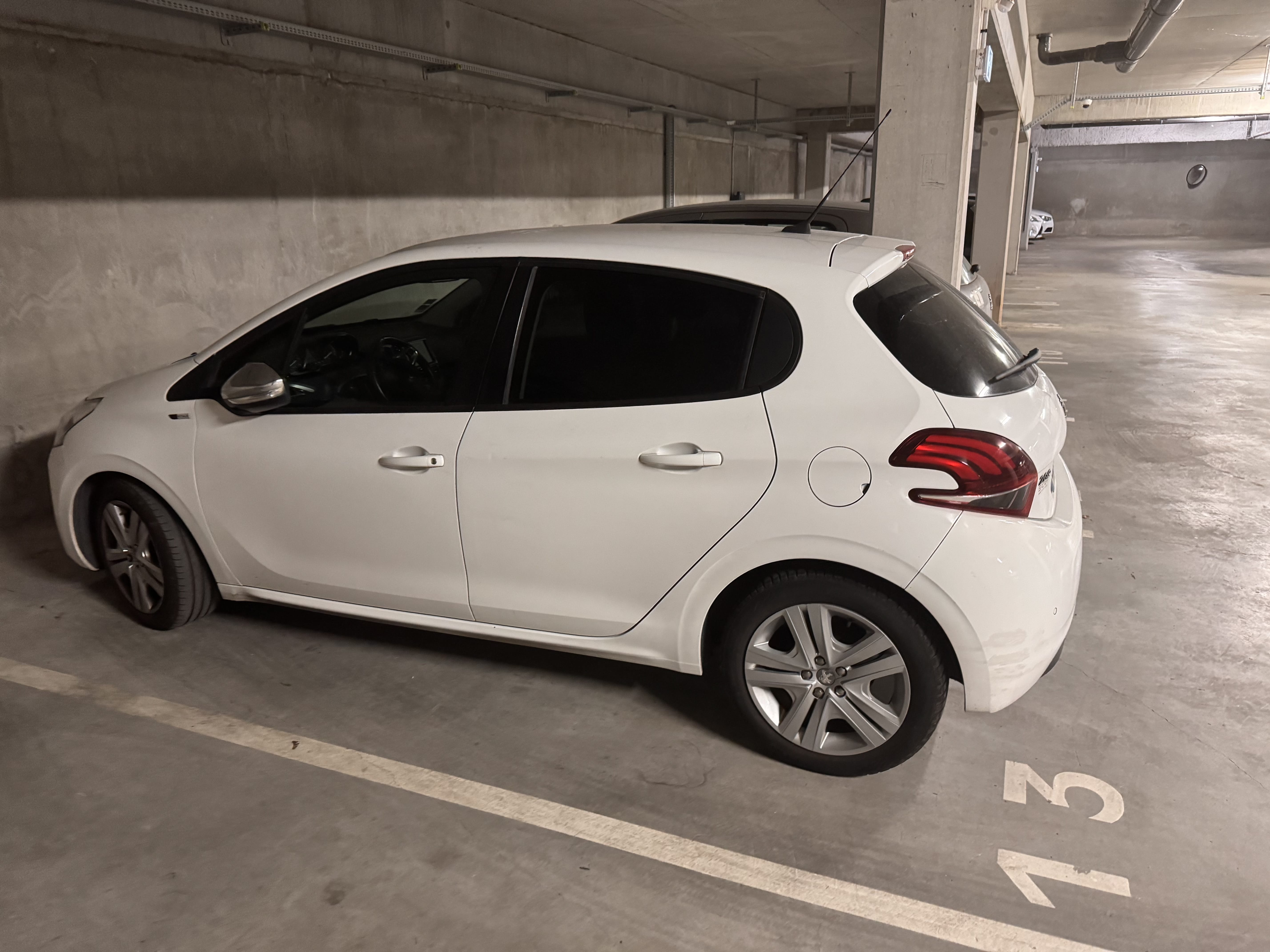 Peugeot 208 avec Climatisation