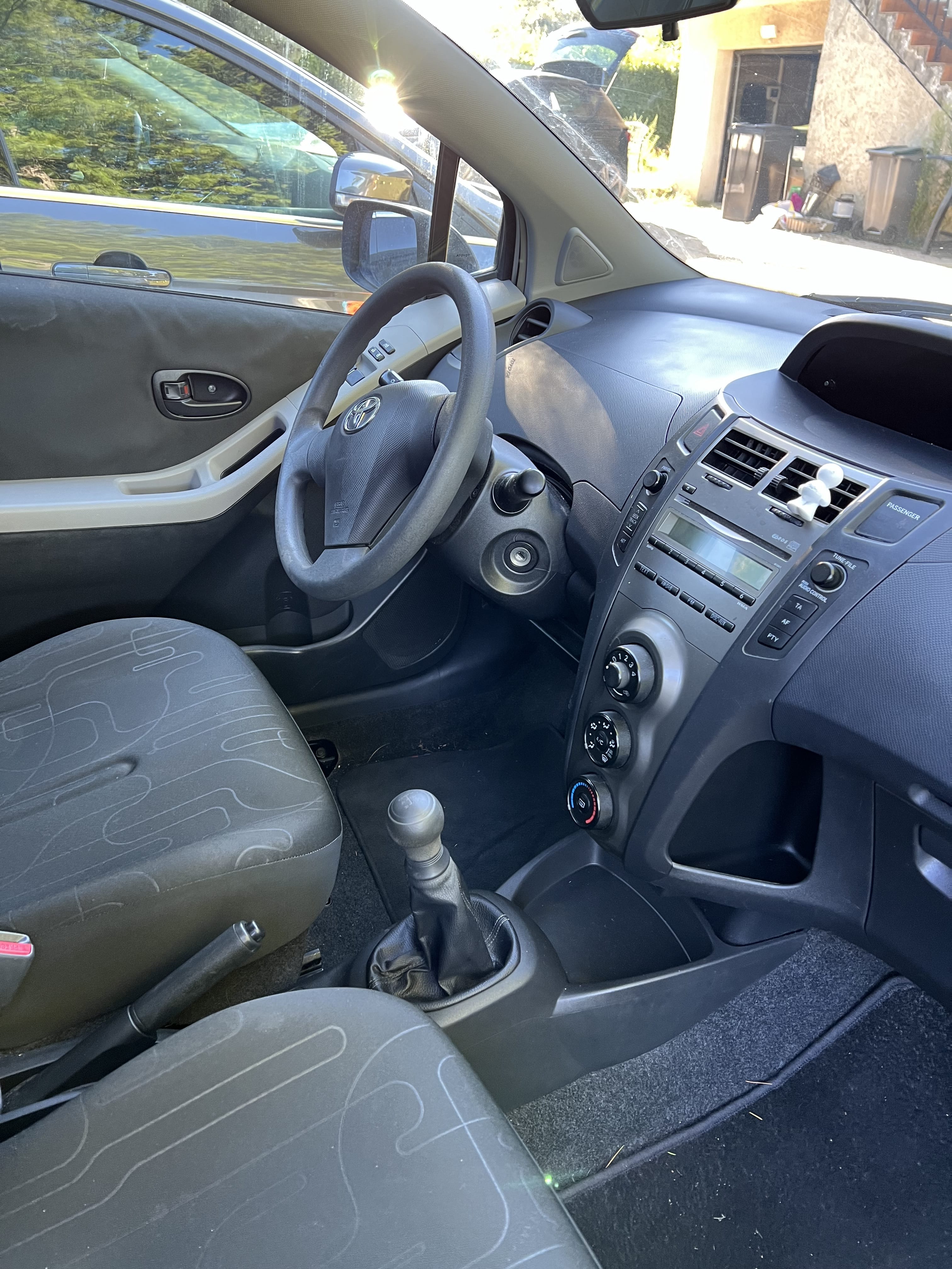 Toyota Yaris avec Entrée audio / iPod