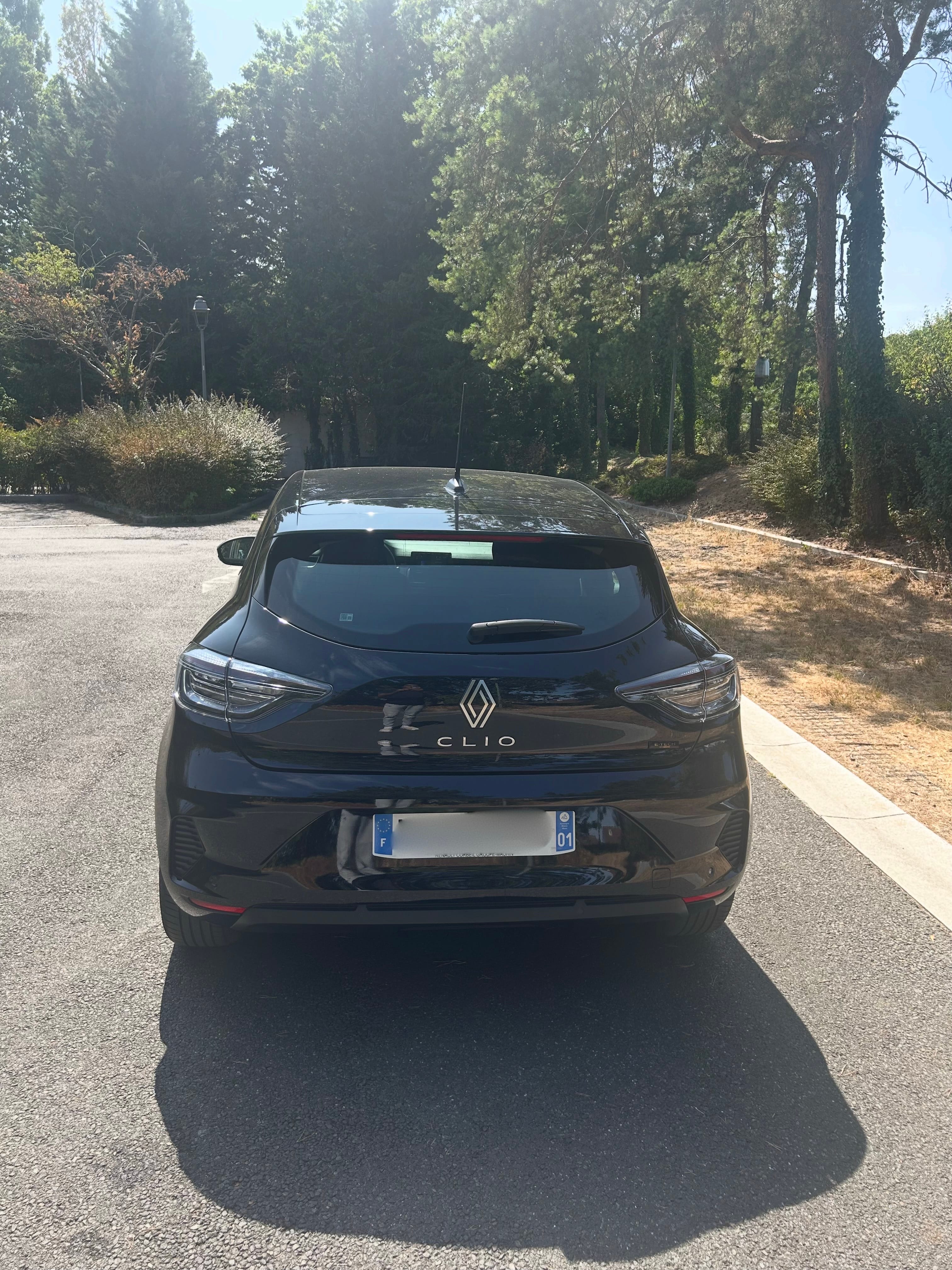 Renault Clio E-tech avec GPS