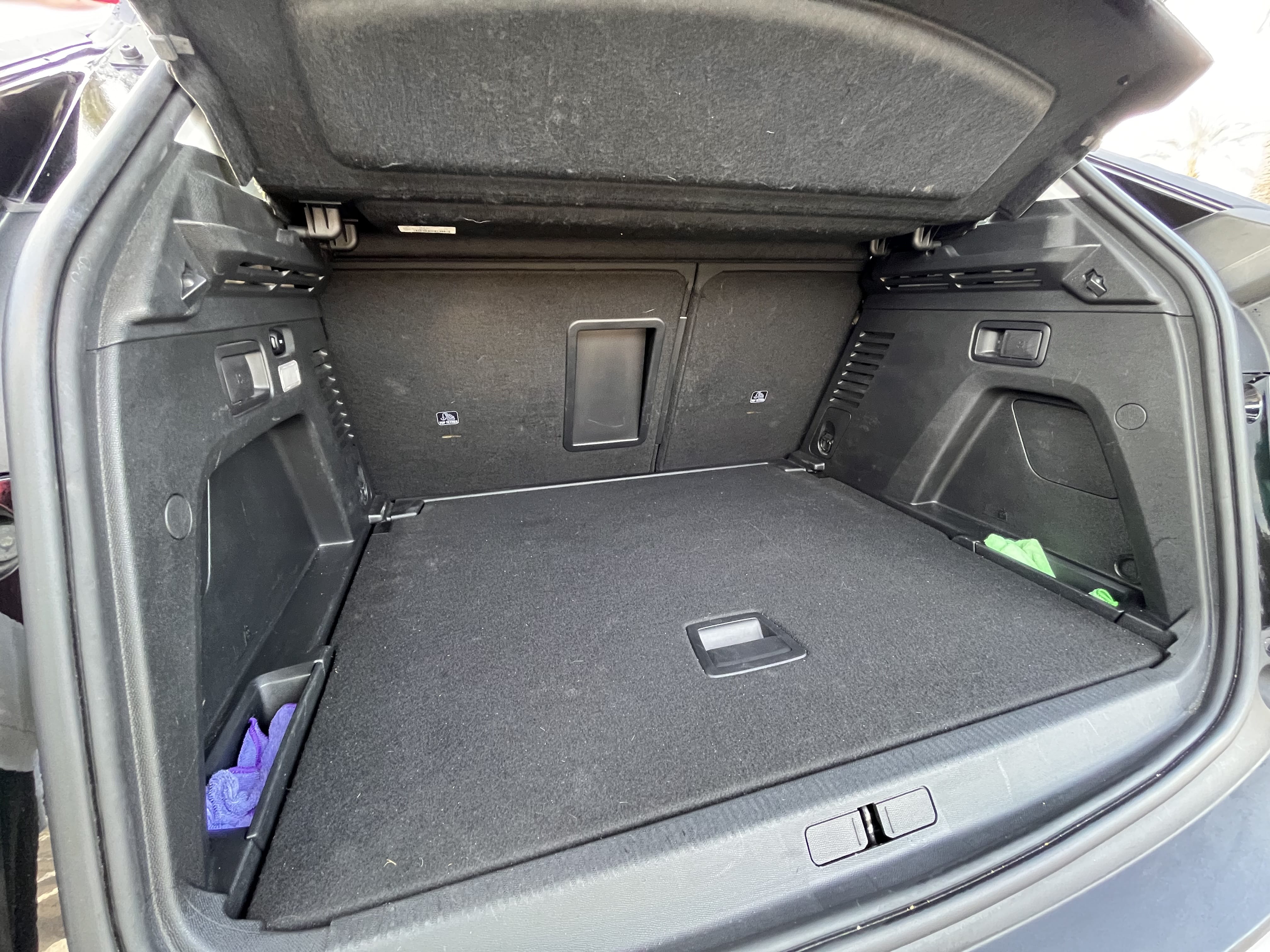 Peugeot 3008 con Radio 