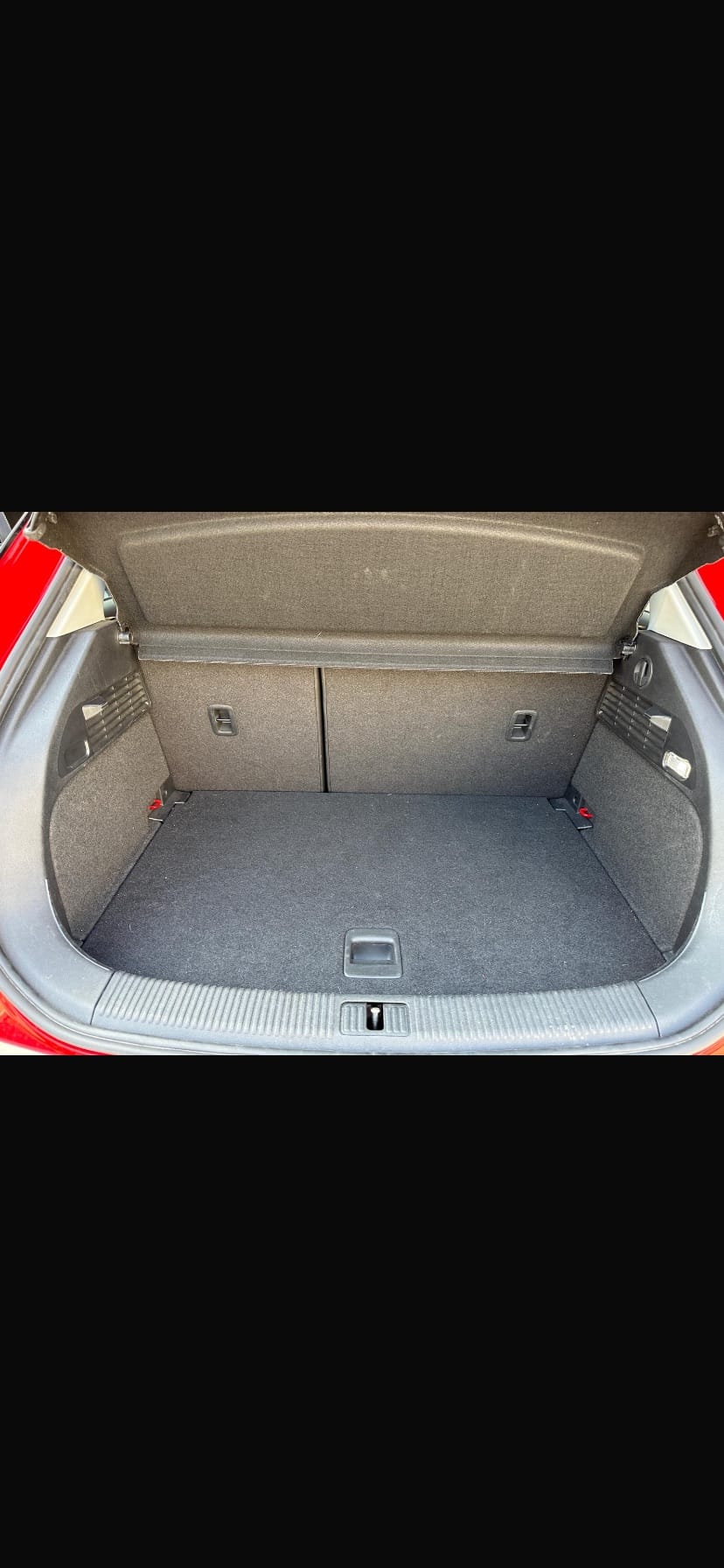 Audi A1 Sportback 1.0 - gasolina 95cv med Bluetooth audio