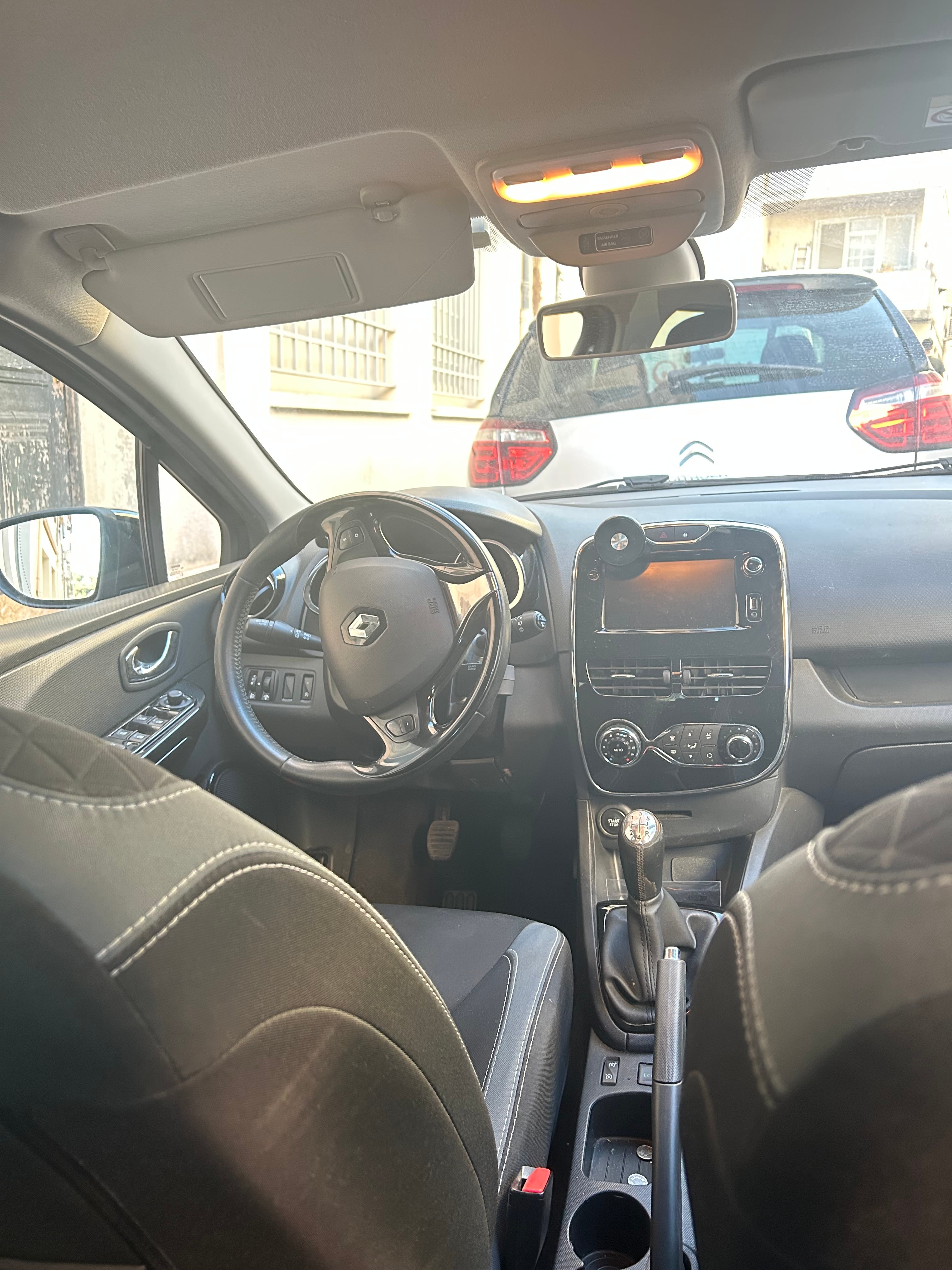 Renault Clio avec Port USB