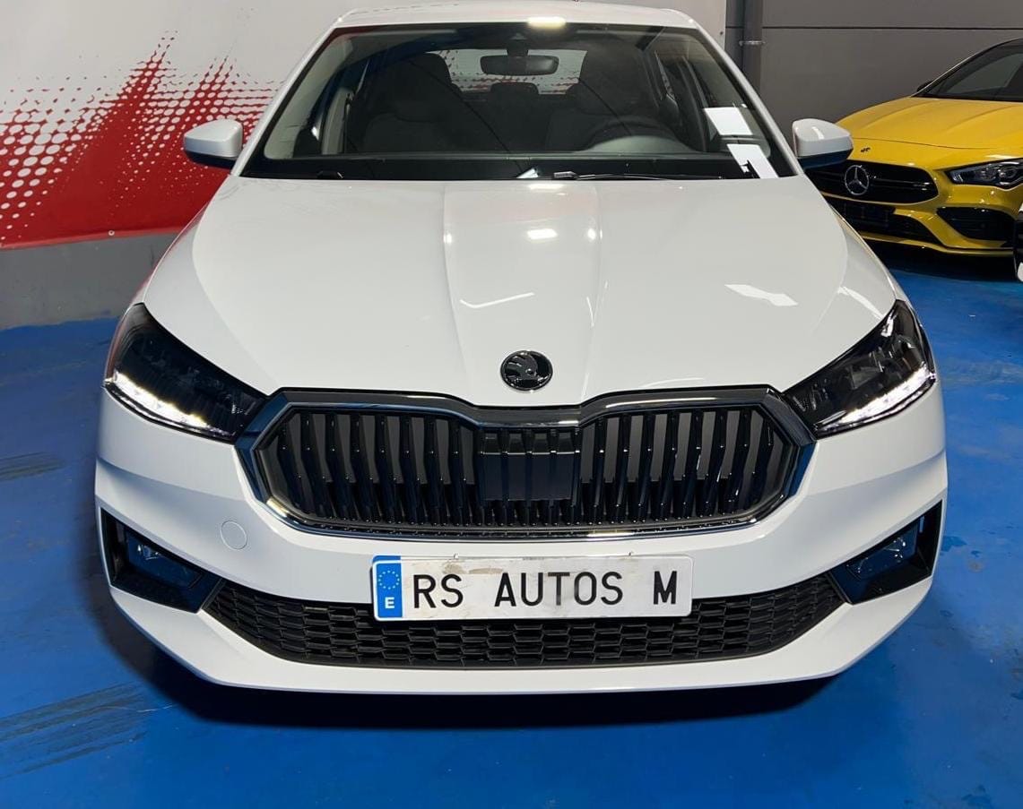 Skoda Fabia 1.0 con Apple CarPlay
