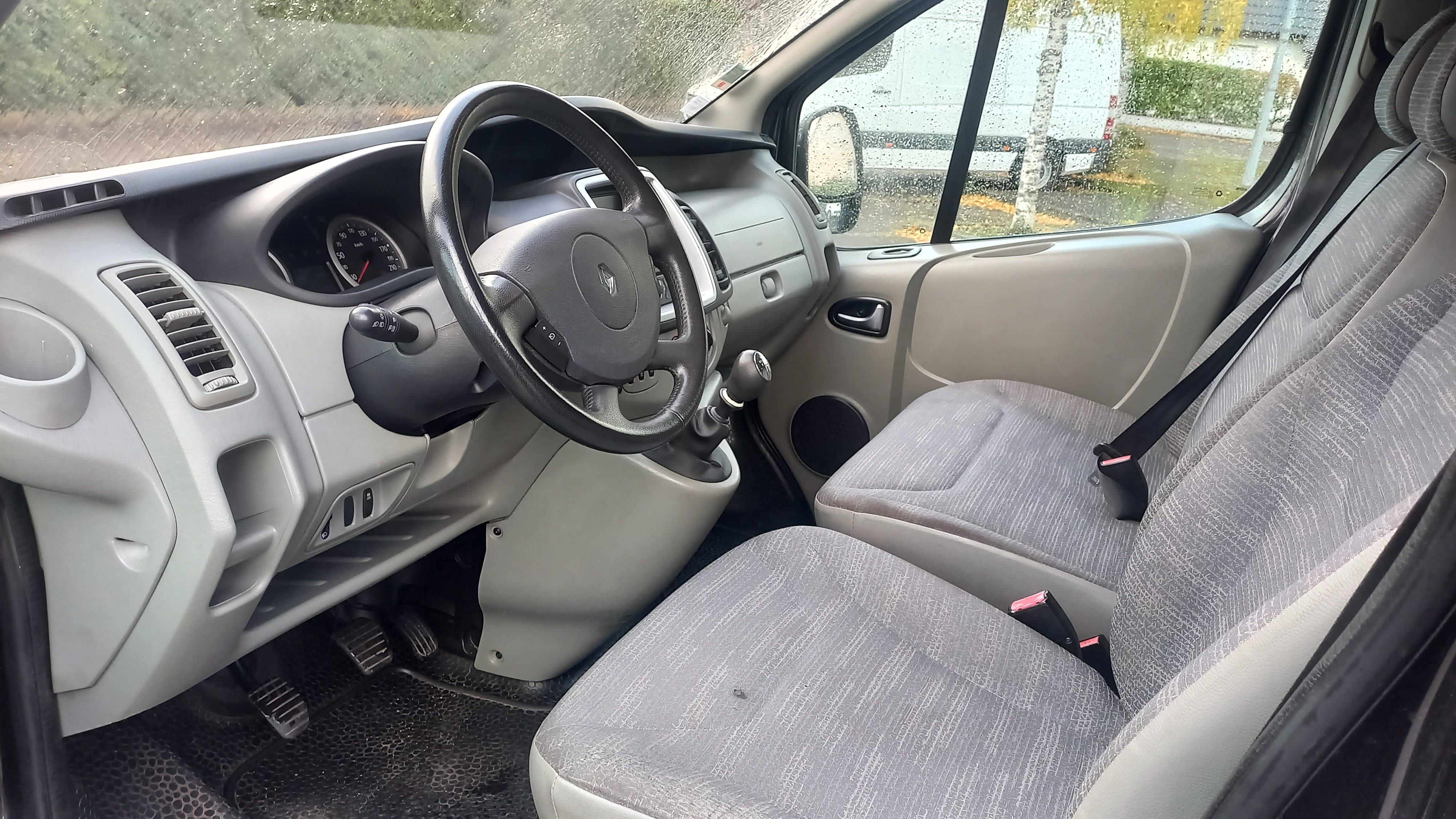 Renault Trafic Passenger 2.0 CDTI 115CH avec GPS