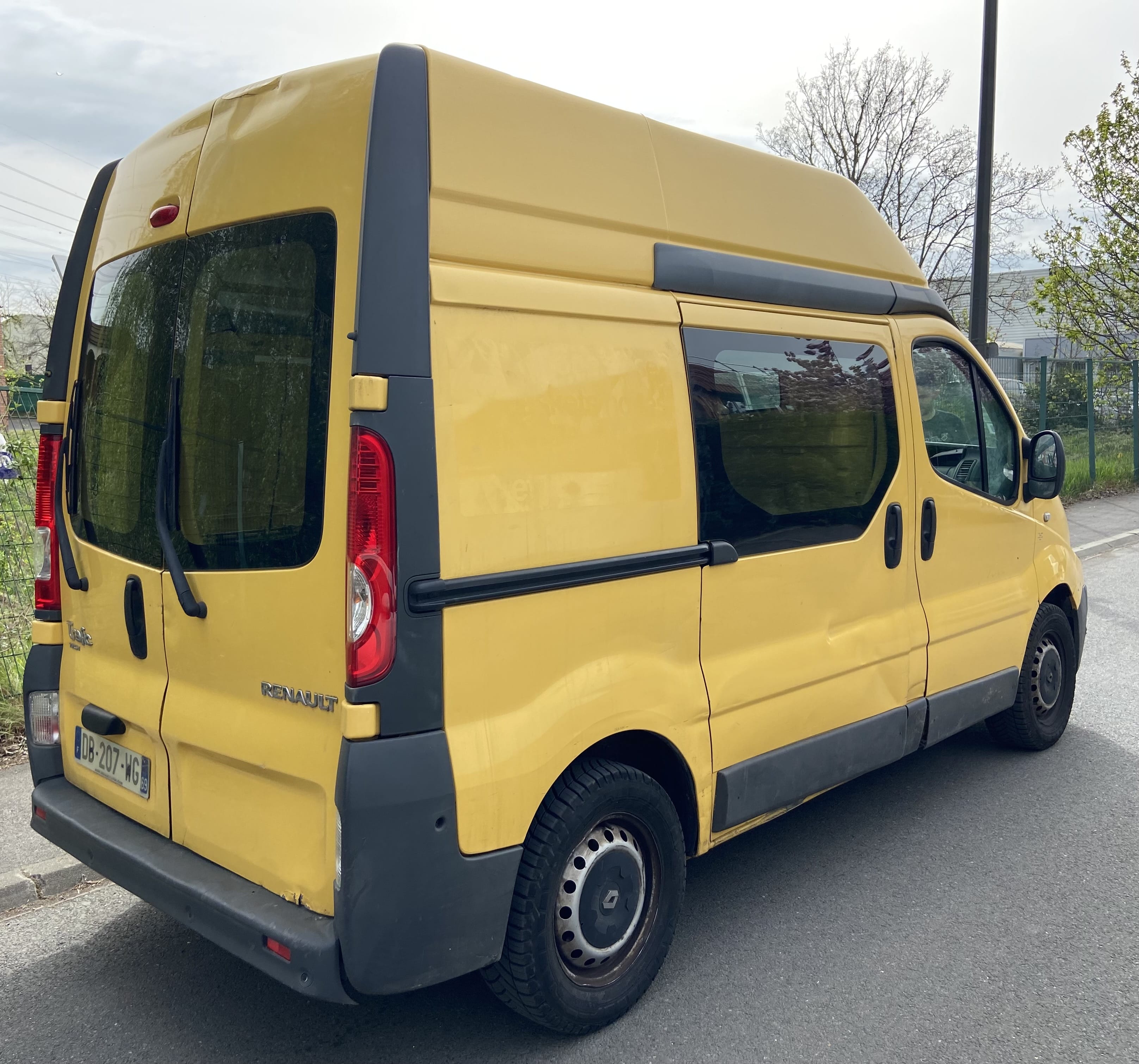 Renault Trafic L1H2