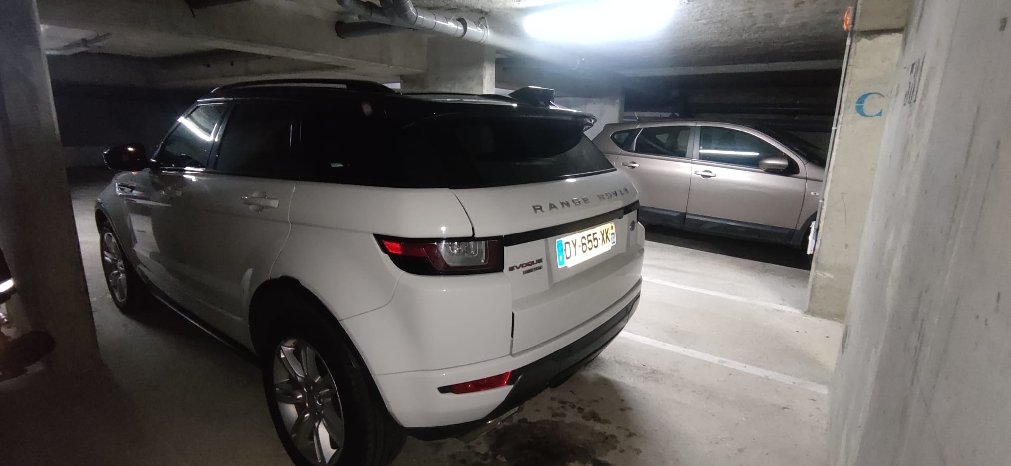 Land-Rover Range Rover Evoque 2.0 180cv avec Siège bébé