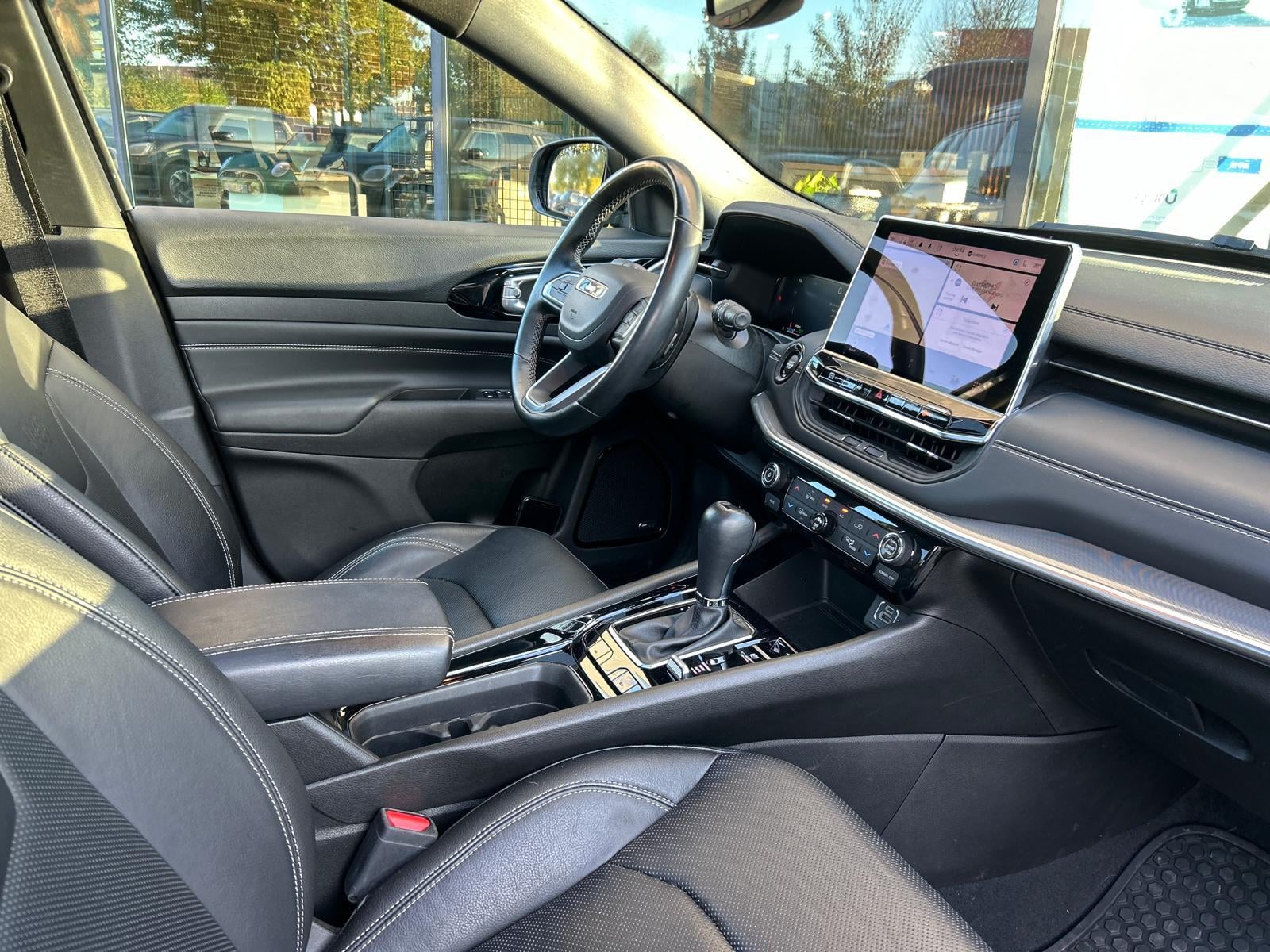 Jeep Compass avec Dashcam