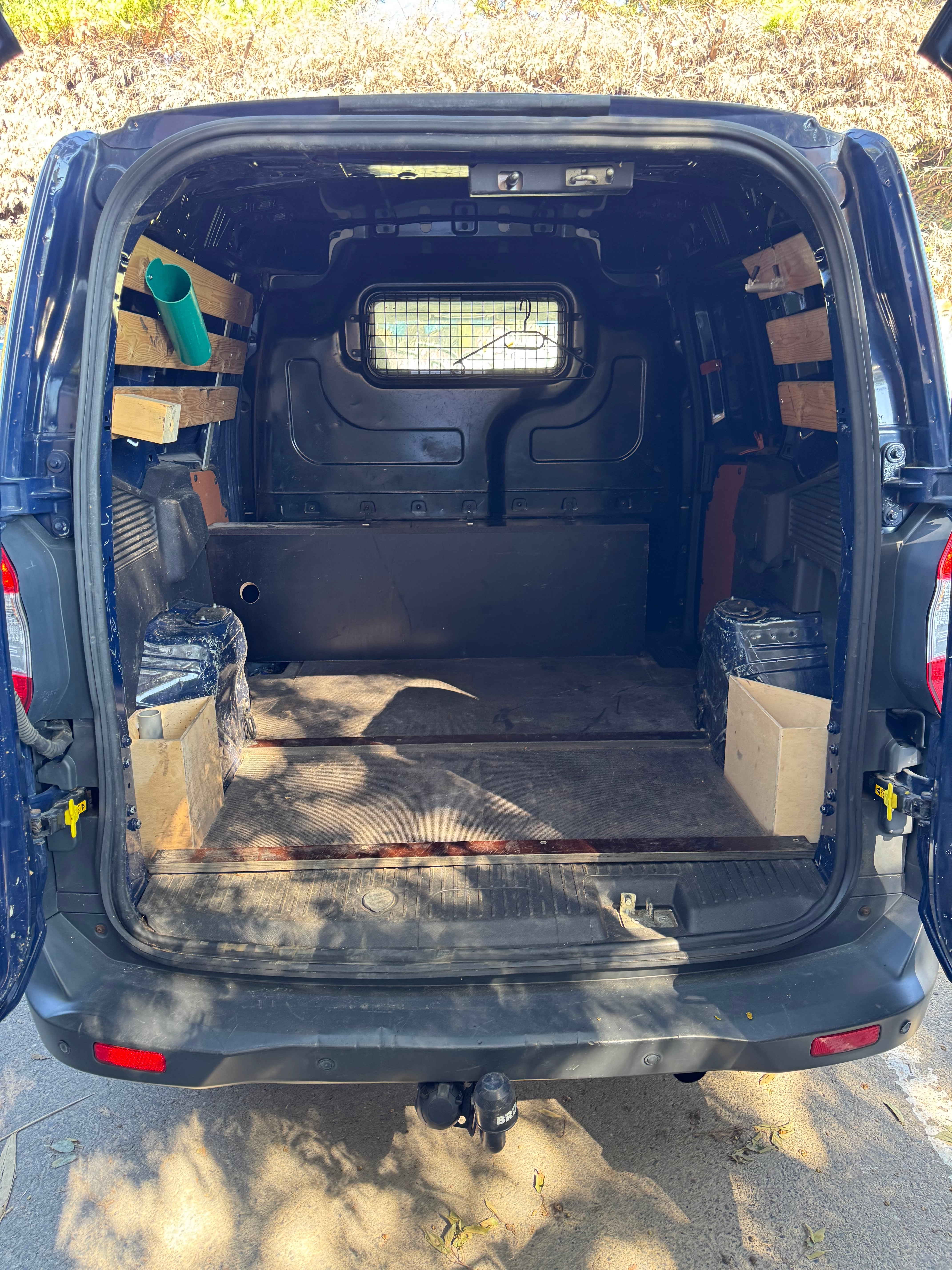Ford Transit Courier Fourgon avec Régulateur de vitesse