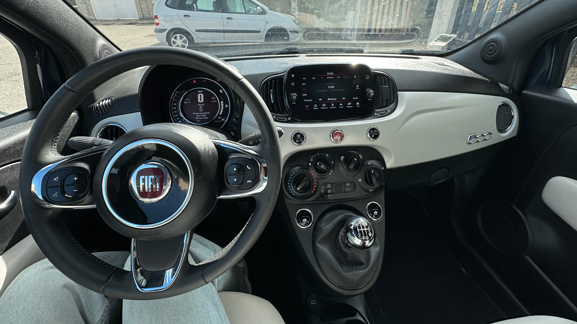Fiat 500 Hybride avec GPS