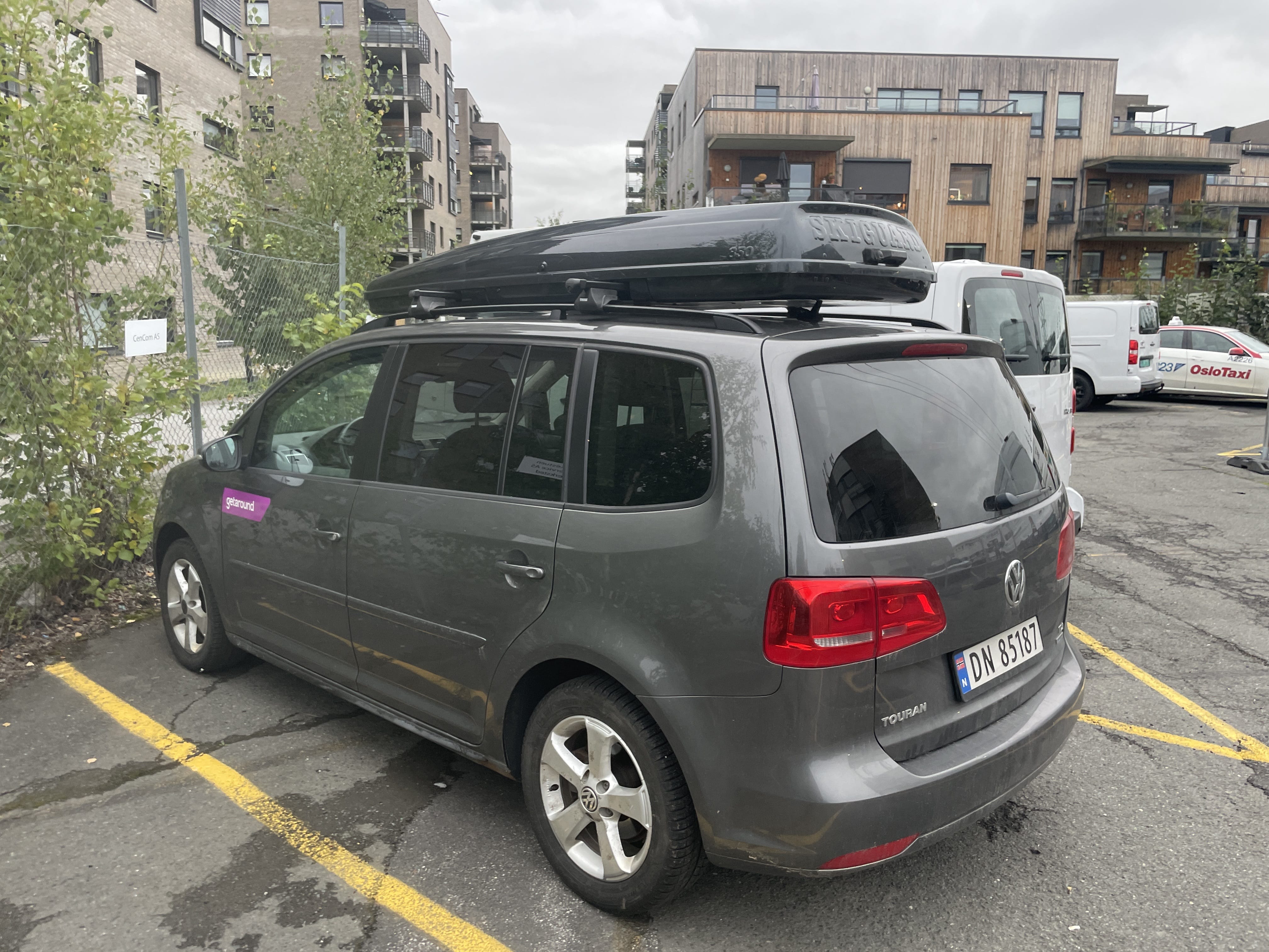 Volkswagen Touran med Skiboks