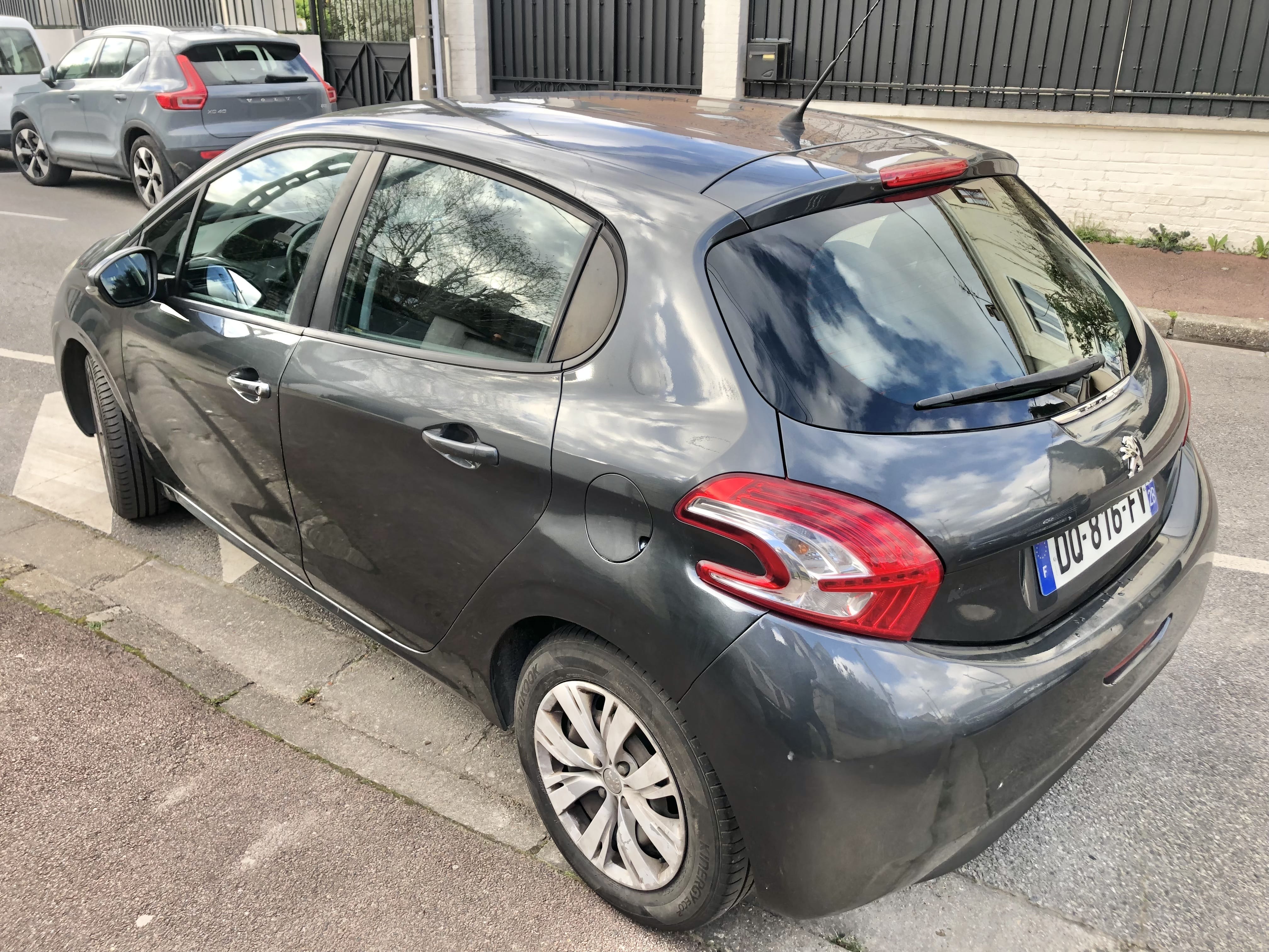 Peugeot 208 avec Audio Bluetooth