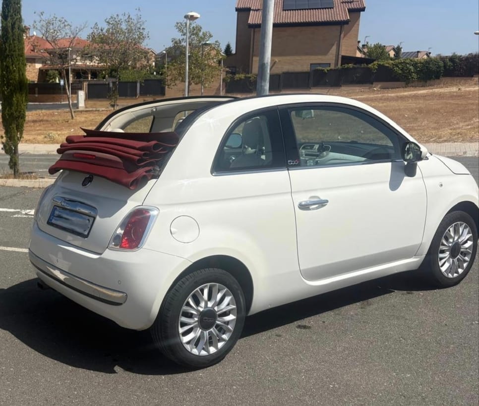 Fiat 500 C descapotable con Audio Bluetooth