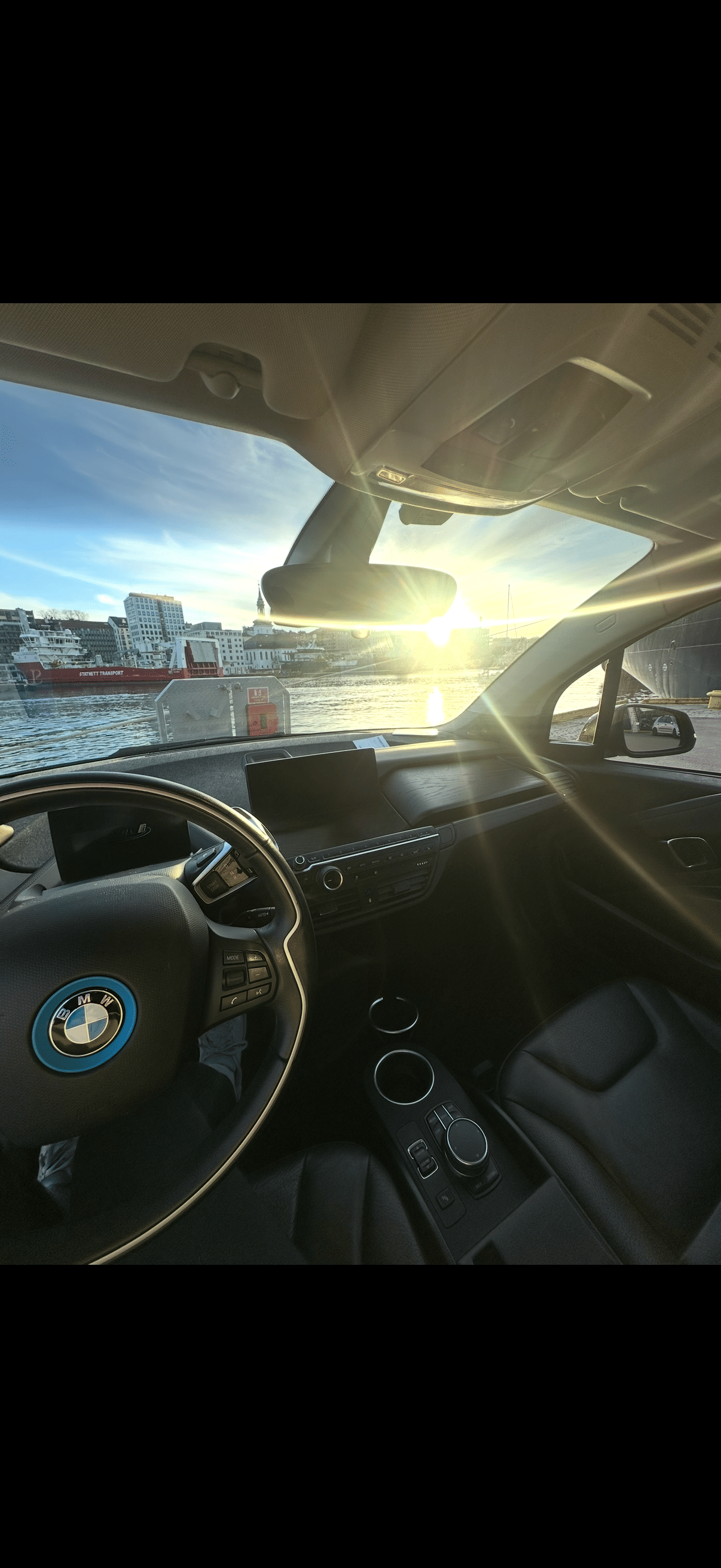 BMW i3 with Backup camera