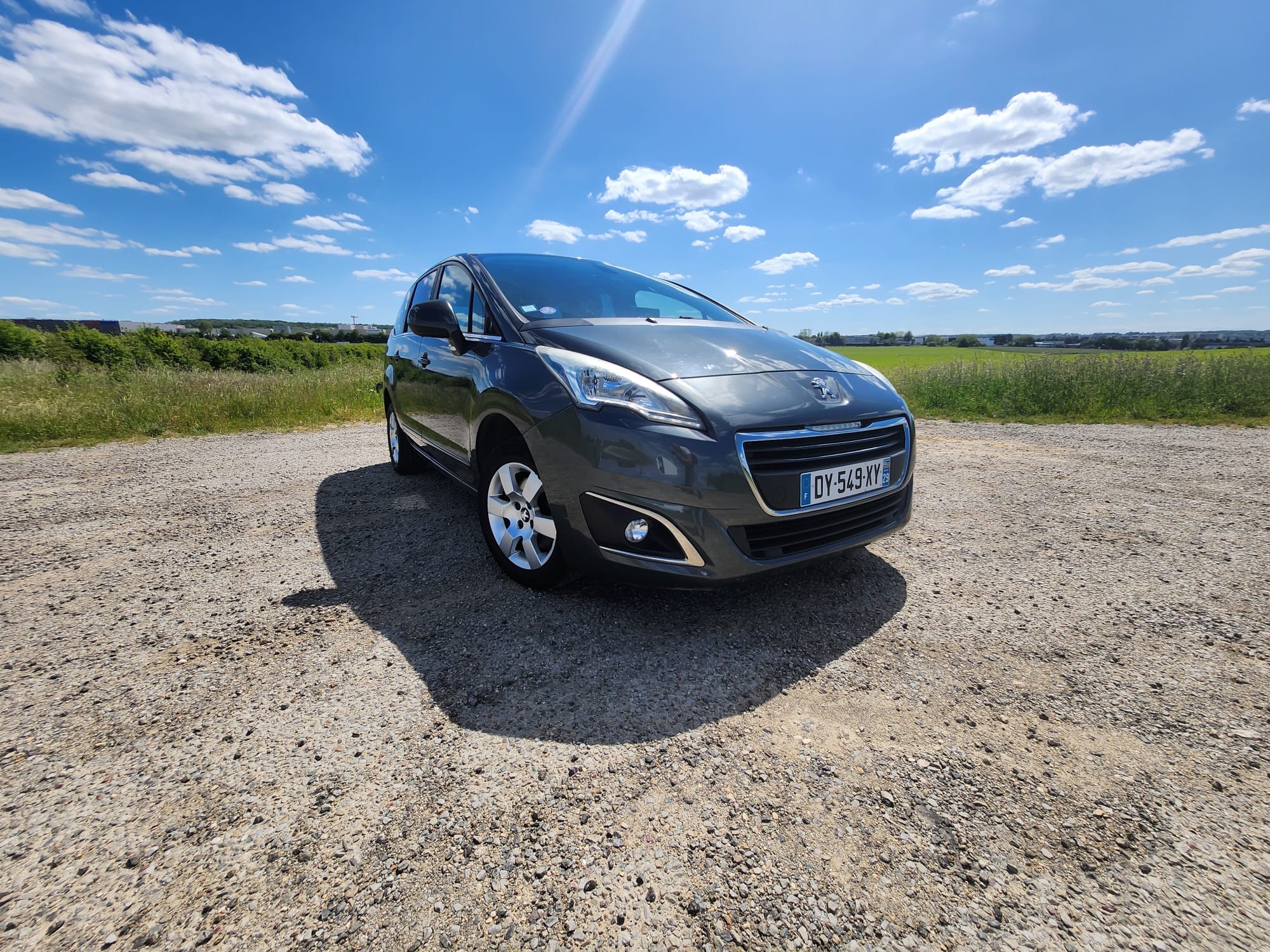 Peugeot 5008