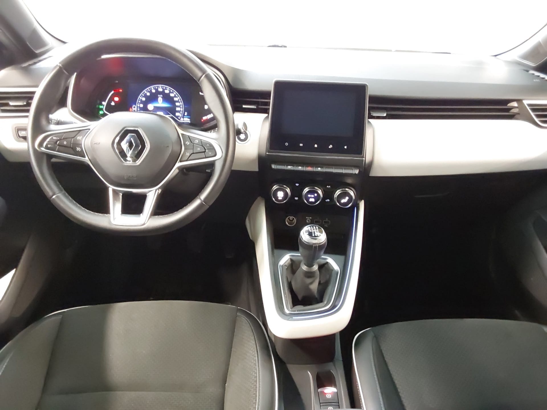 Renault Clio avec Entrée audio / iPod