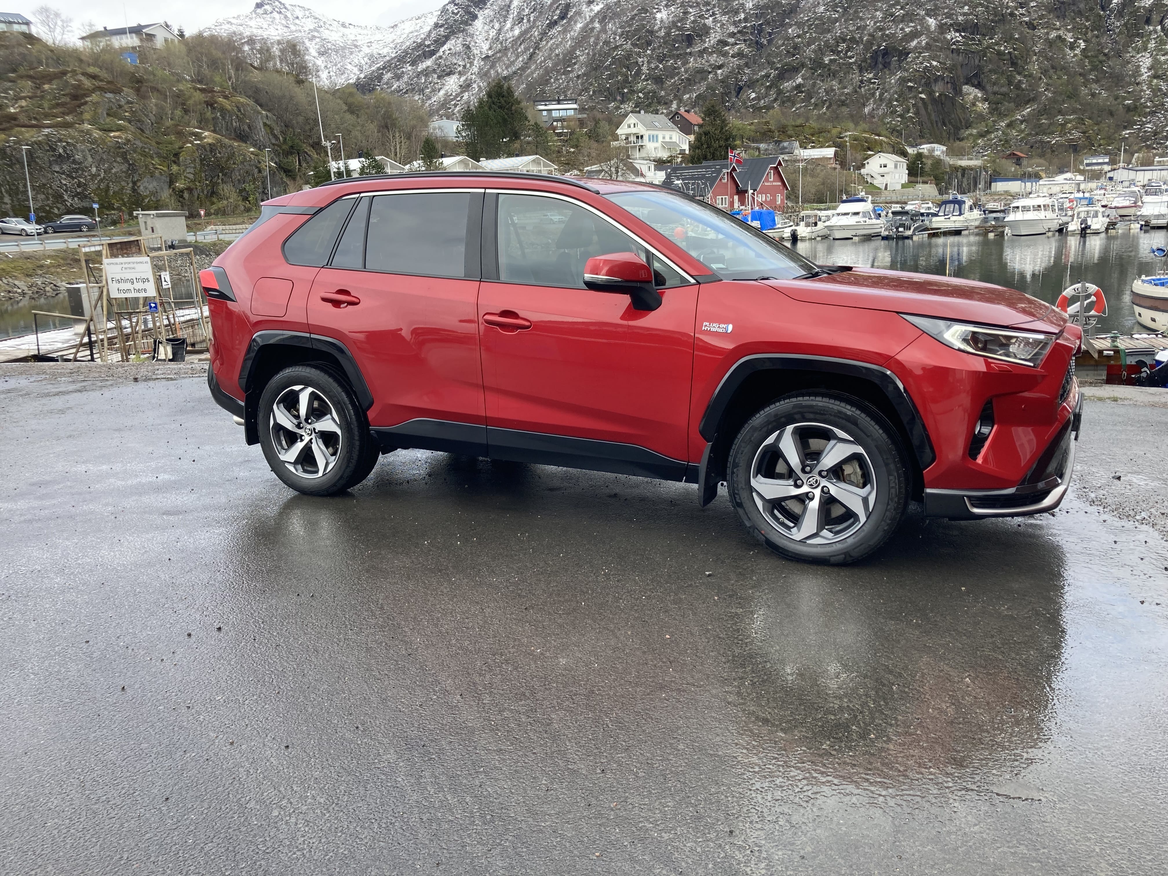 Toyota Rav4 Hybrid LE, 2021, Blyfri 95, automatic