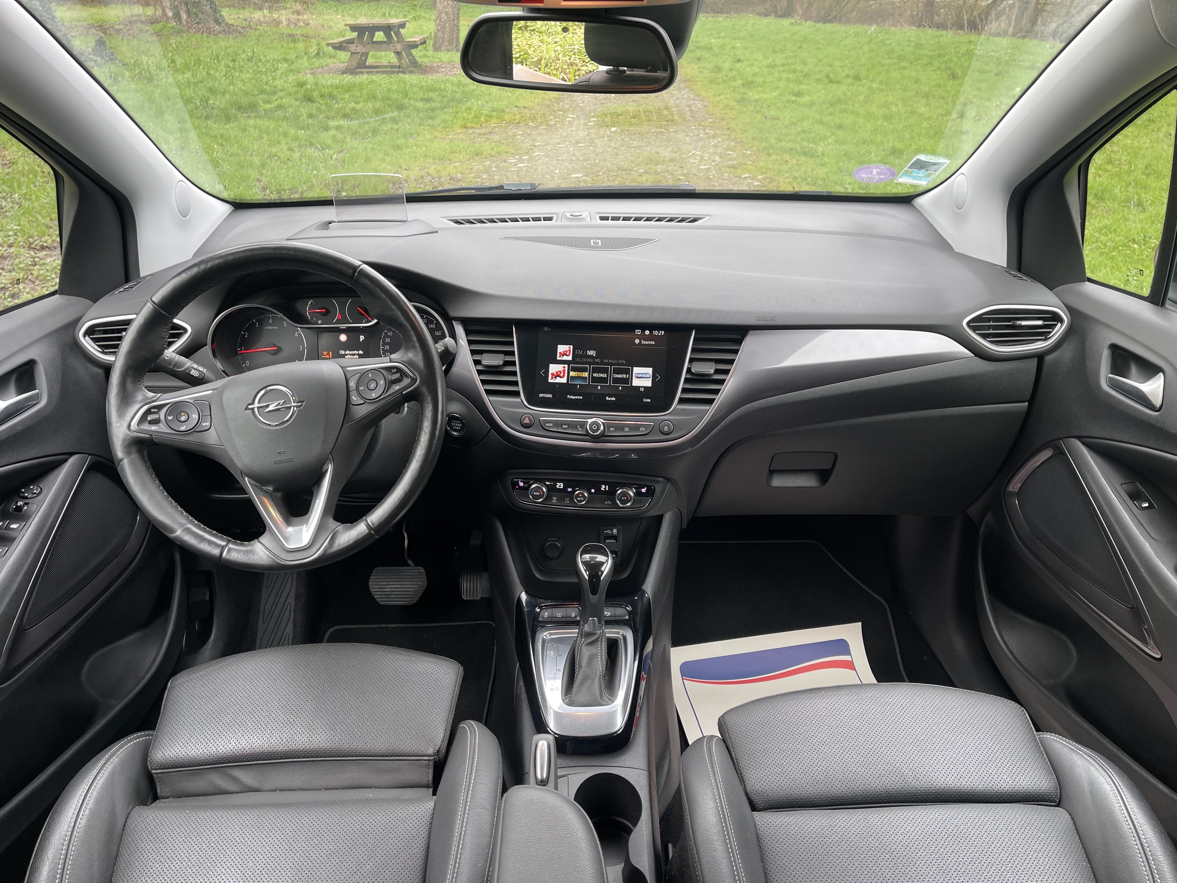 Opel Crossland X boîte automatique sièges chauffants avec GPS