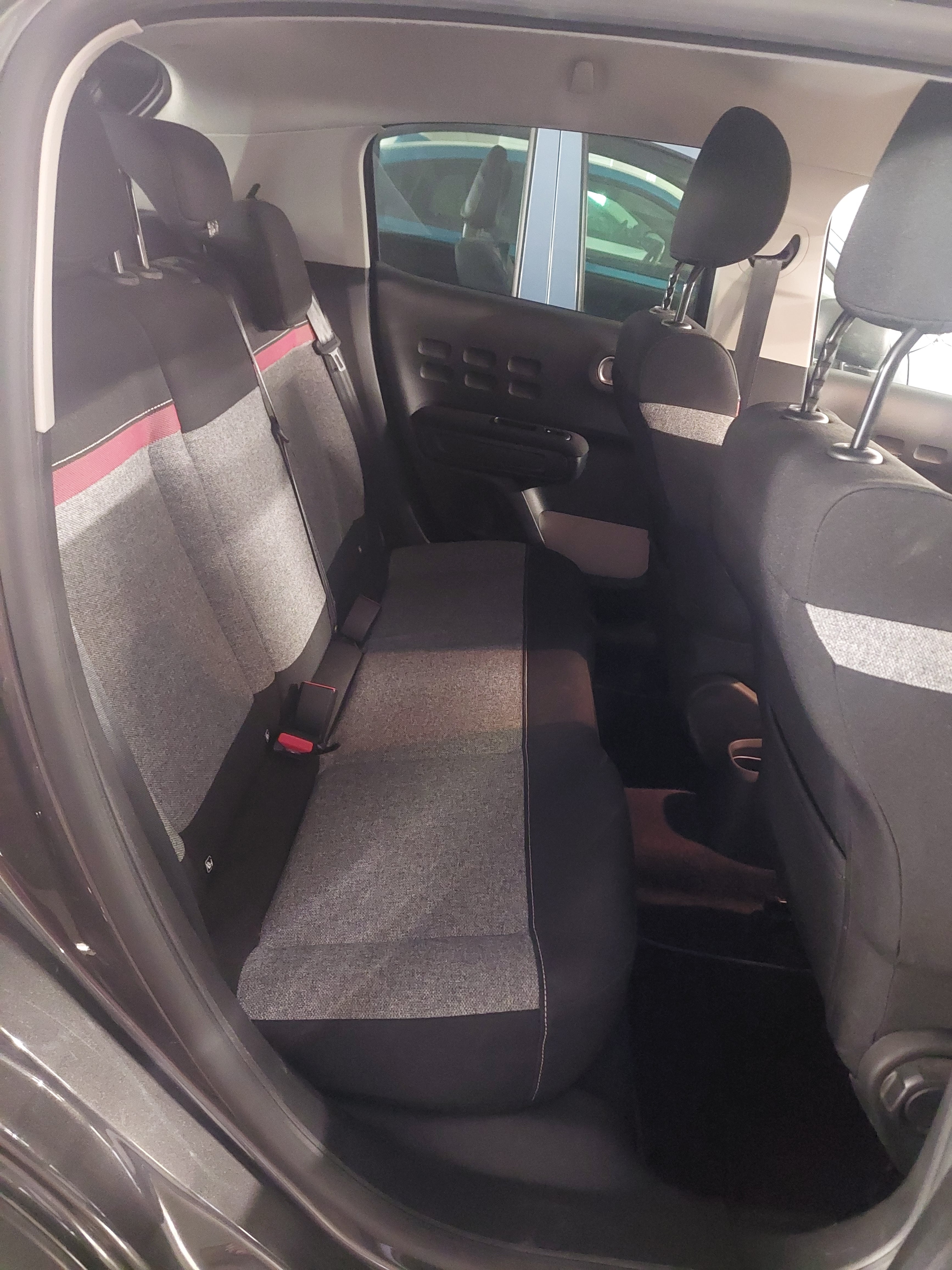Citroen C3 1.2 turbo 83ch C-Series (essence) avec Android Auto
