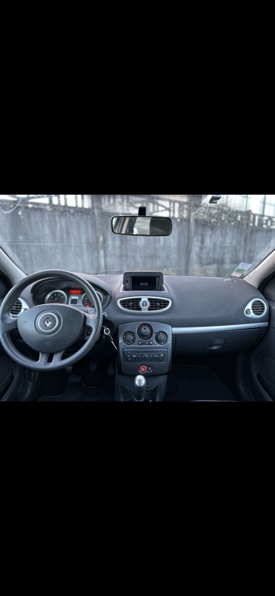 Renault Clio avec GPS