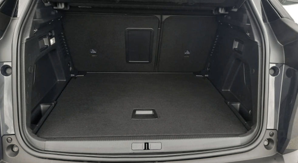 Peugeot 3008 avec Coffre de toit