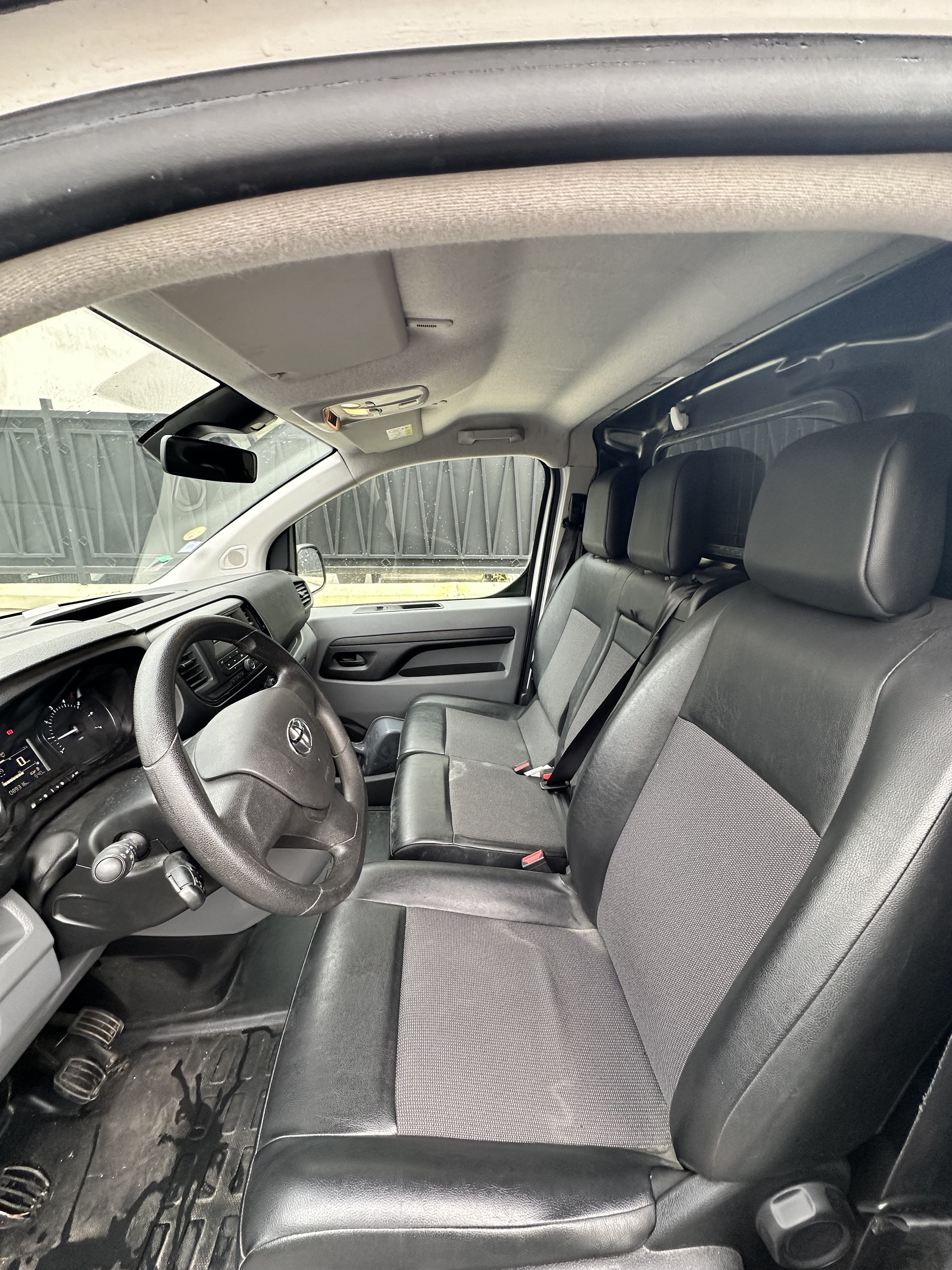 Toyota Proace Fourgon avec Quatre roues motrices