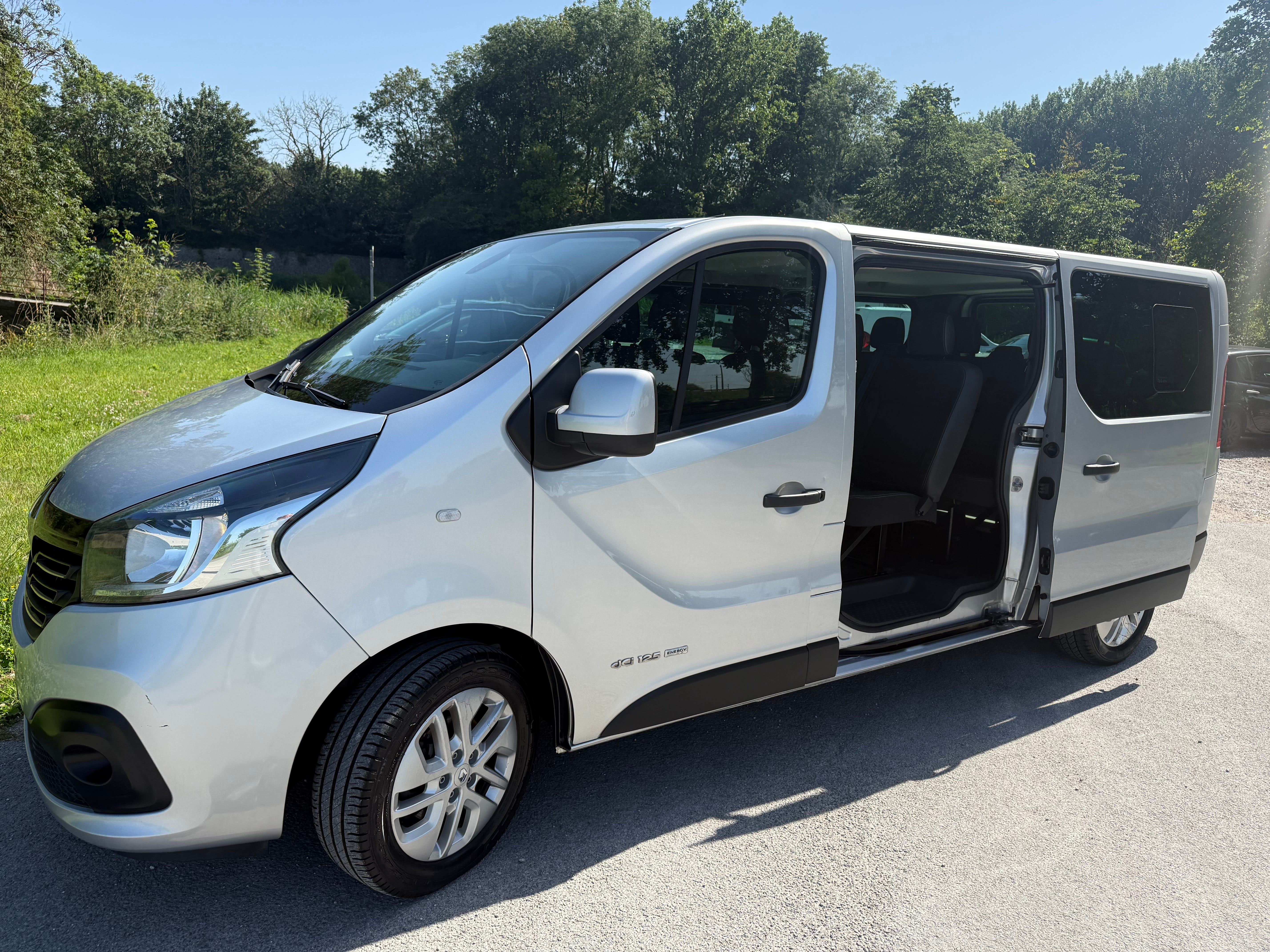 Renault Trafic Passenger avec Climatisation