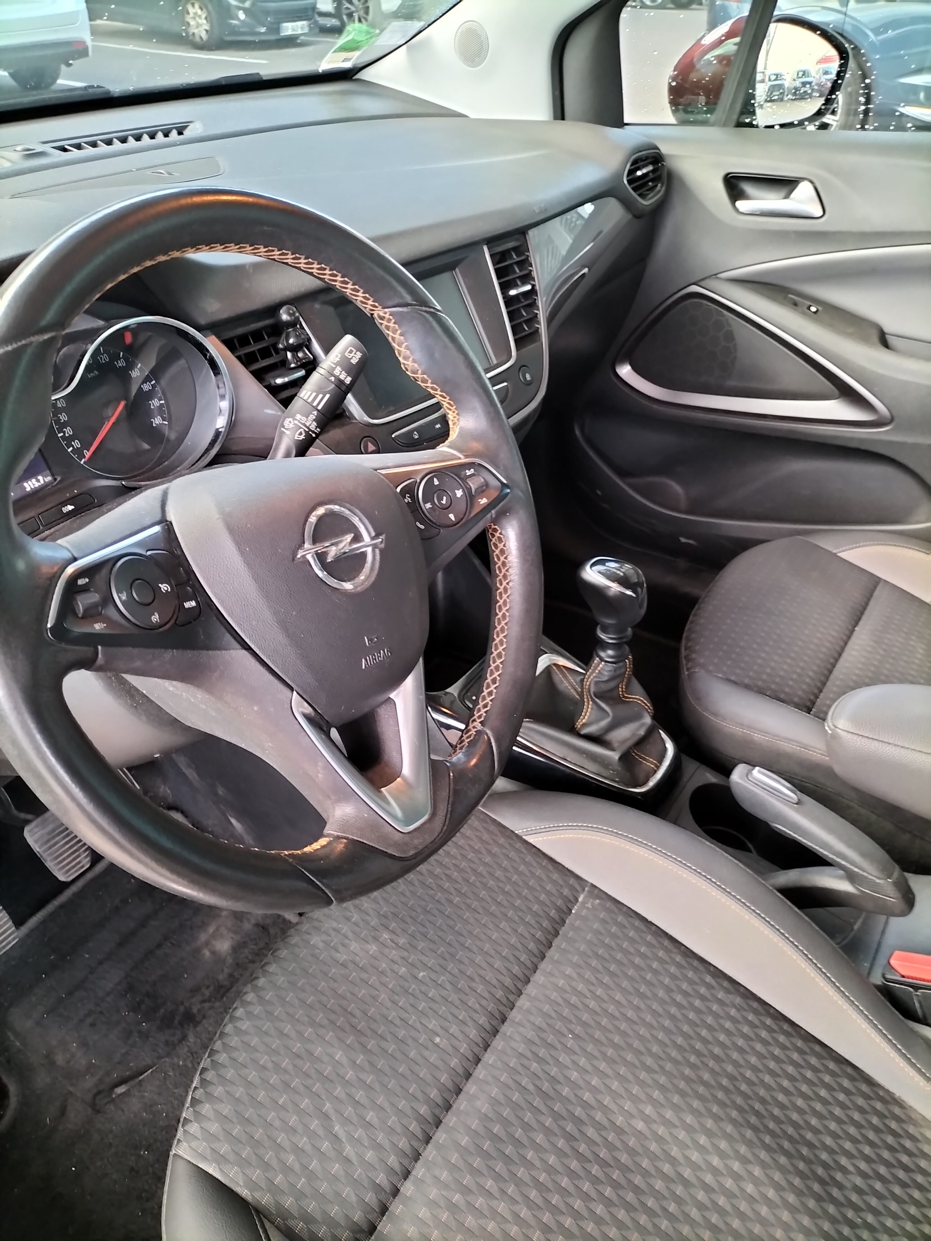 Opel Crossland 130 TURBO avec GPS