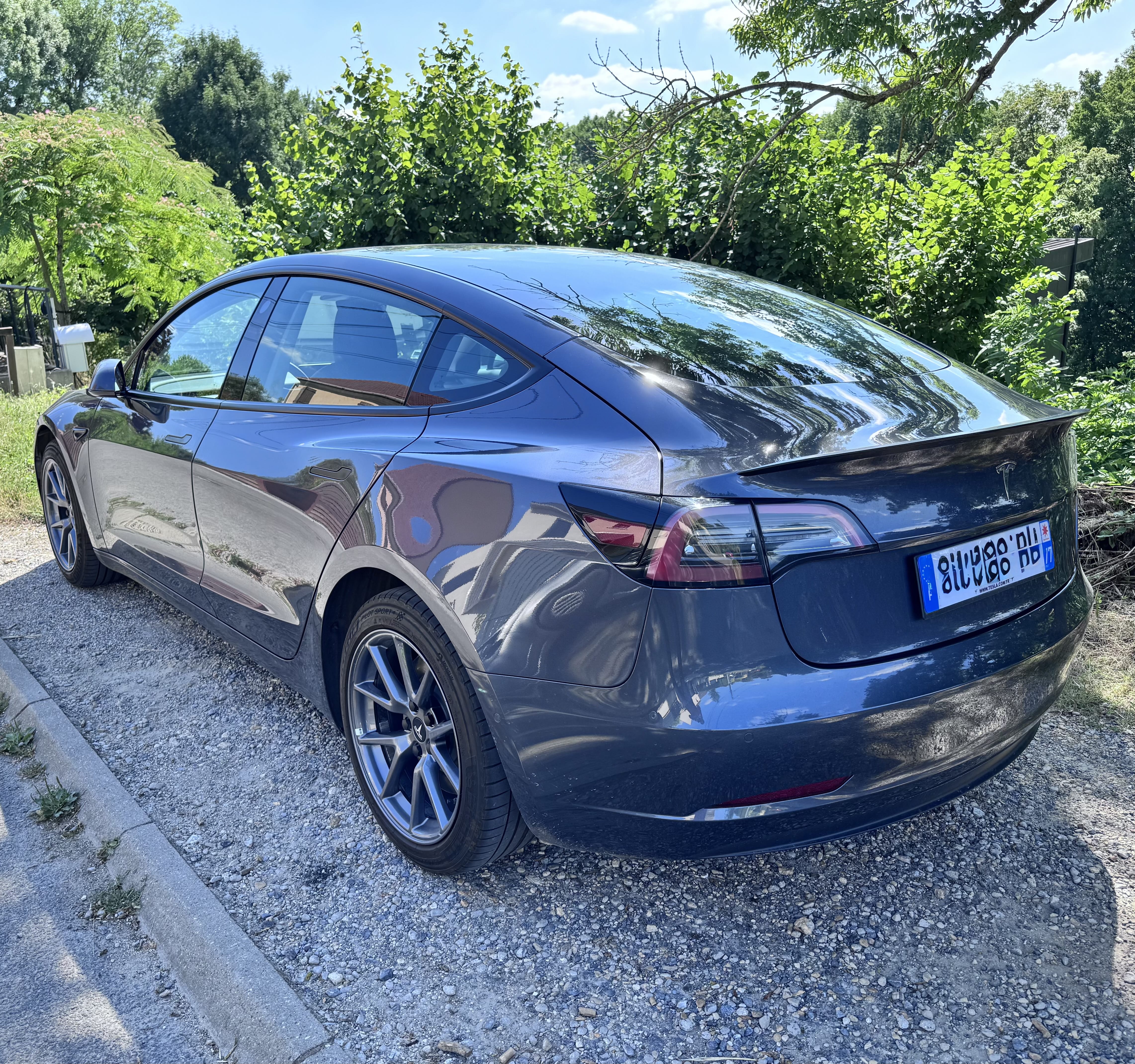 Tesla Model 3 avec Régulateur de vitesse