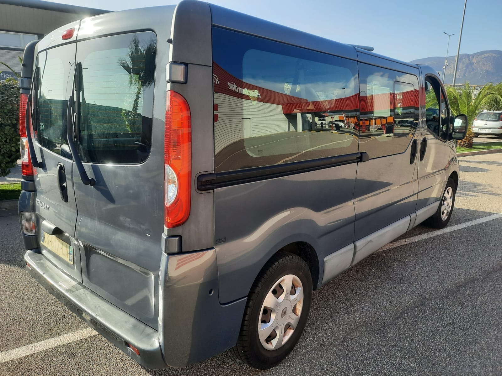 Renault Trafic Passenger avec Siège bébé