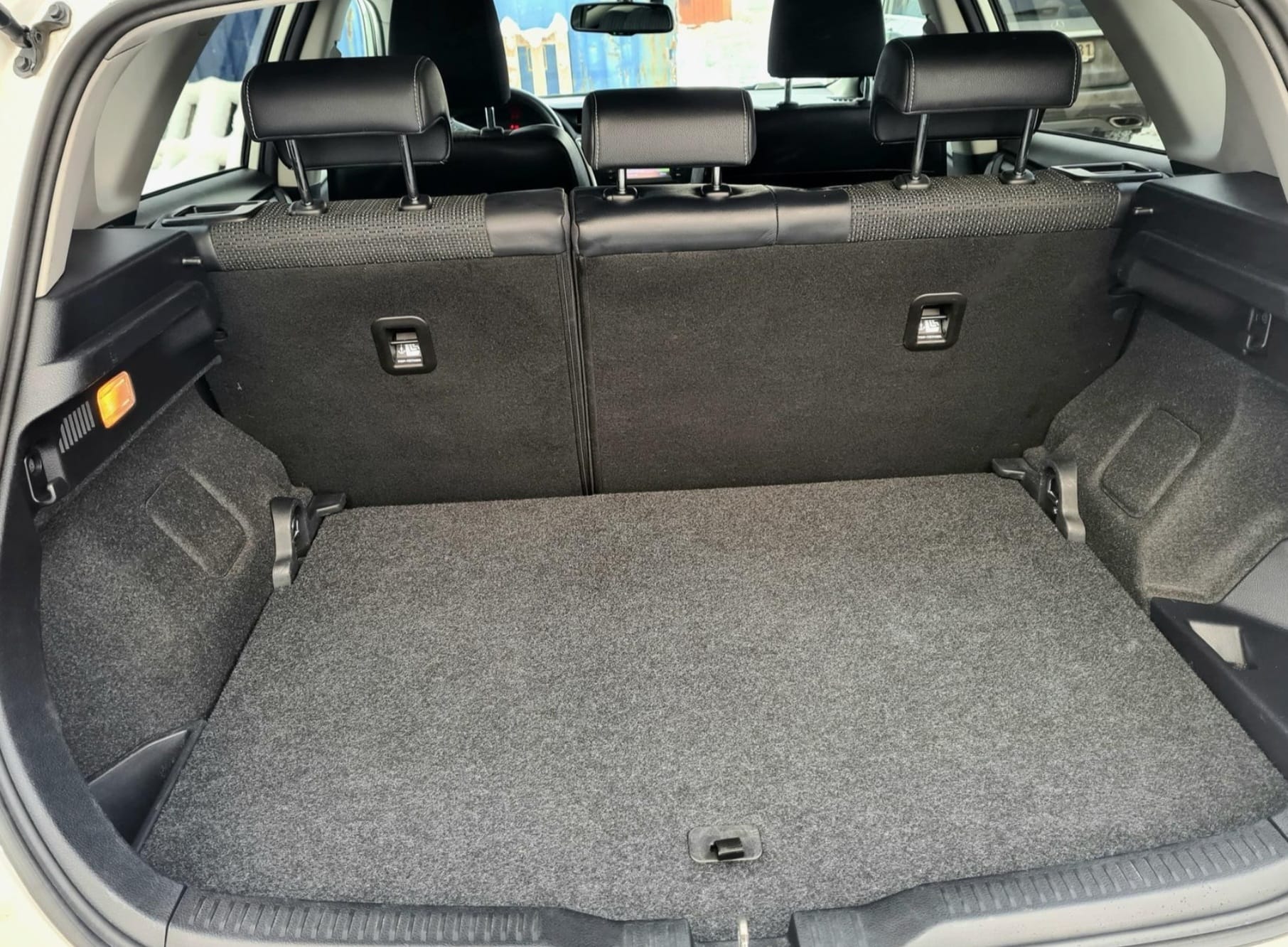 Toyota Auris 1,8 Hybrid, Automat, Panorama tak med Bluetooth audio