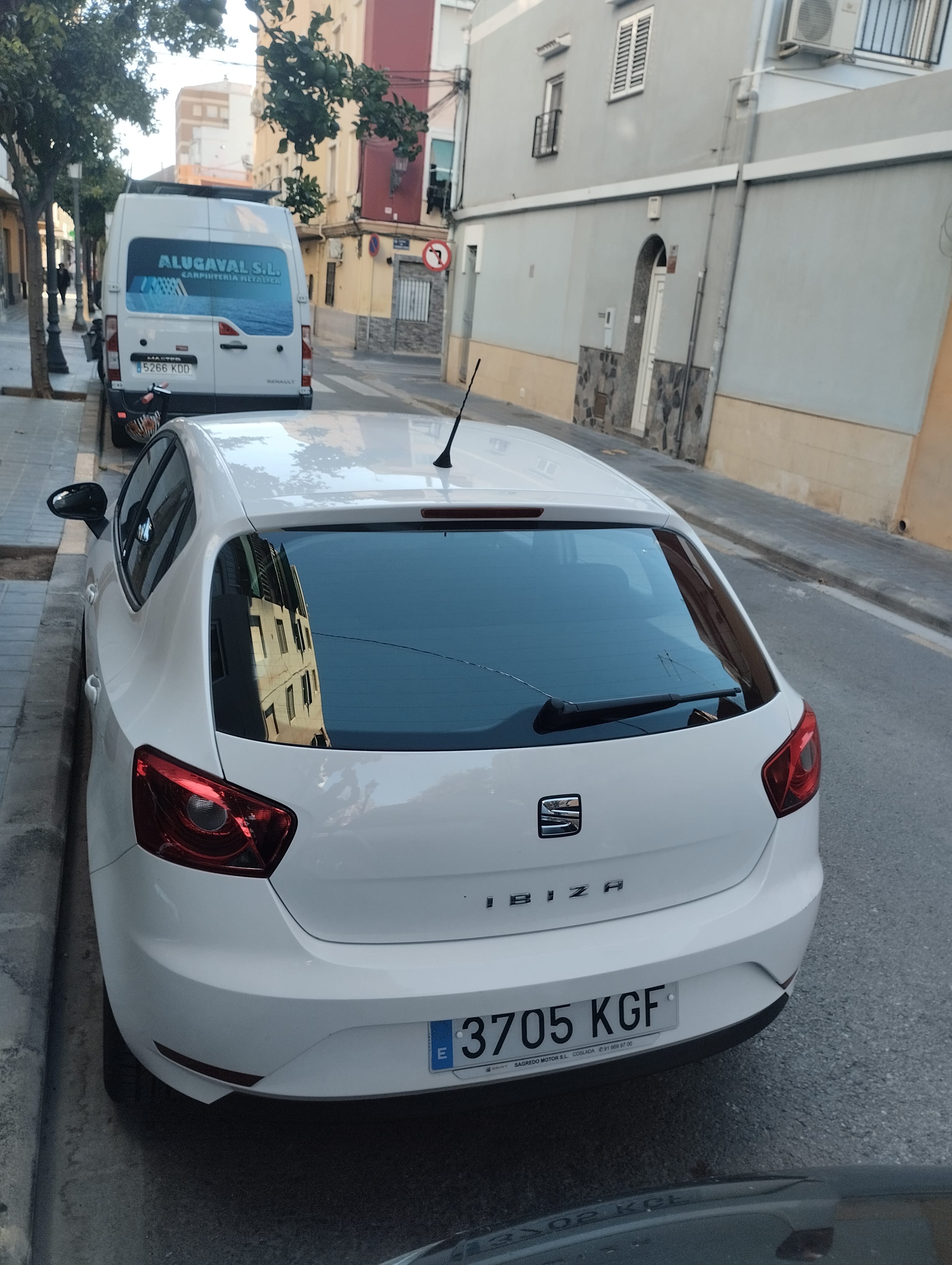Seat Ibiza with GPS