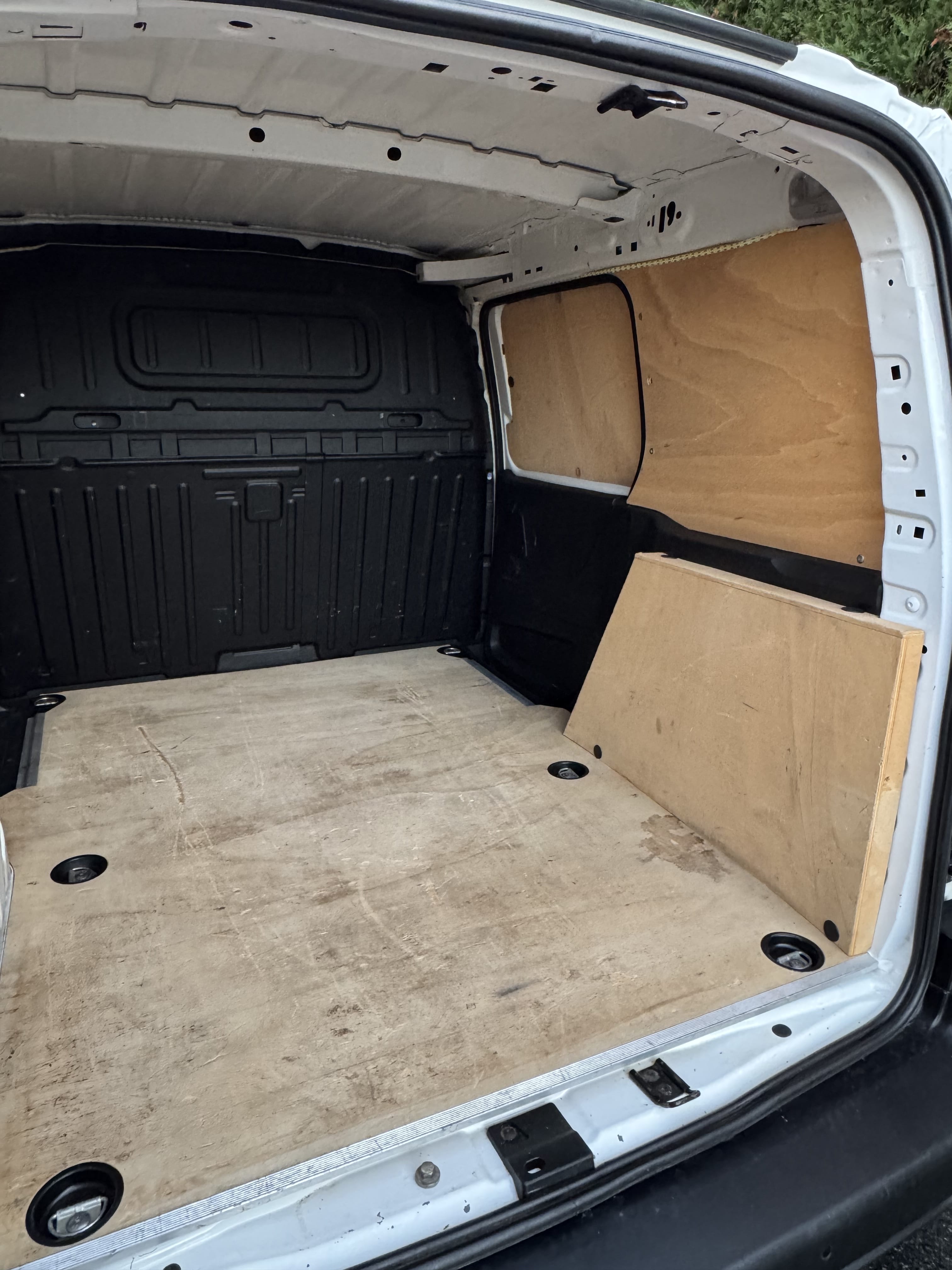 Citroen Berlingo 100 cv attelage avec Audio Bluetooth