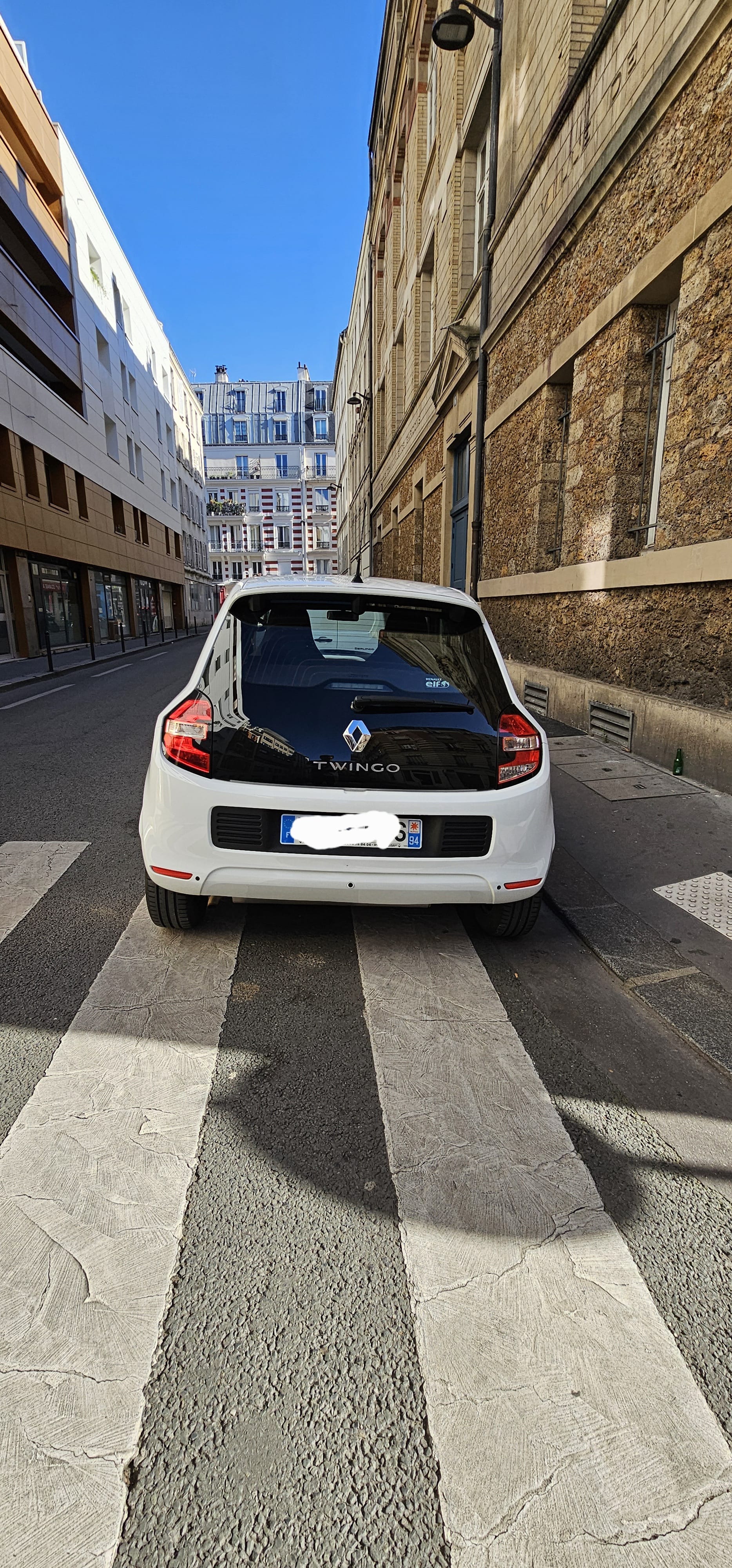Renault Twingo III avec Entrée audio / iPod