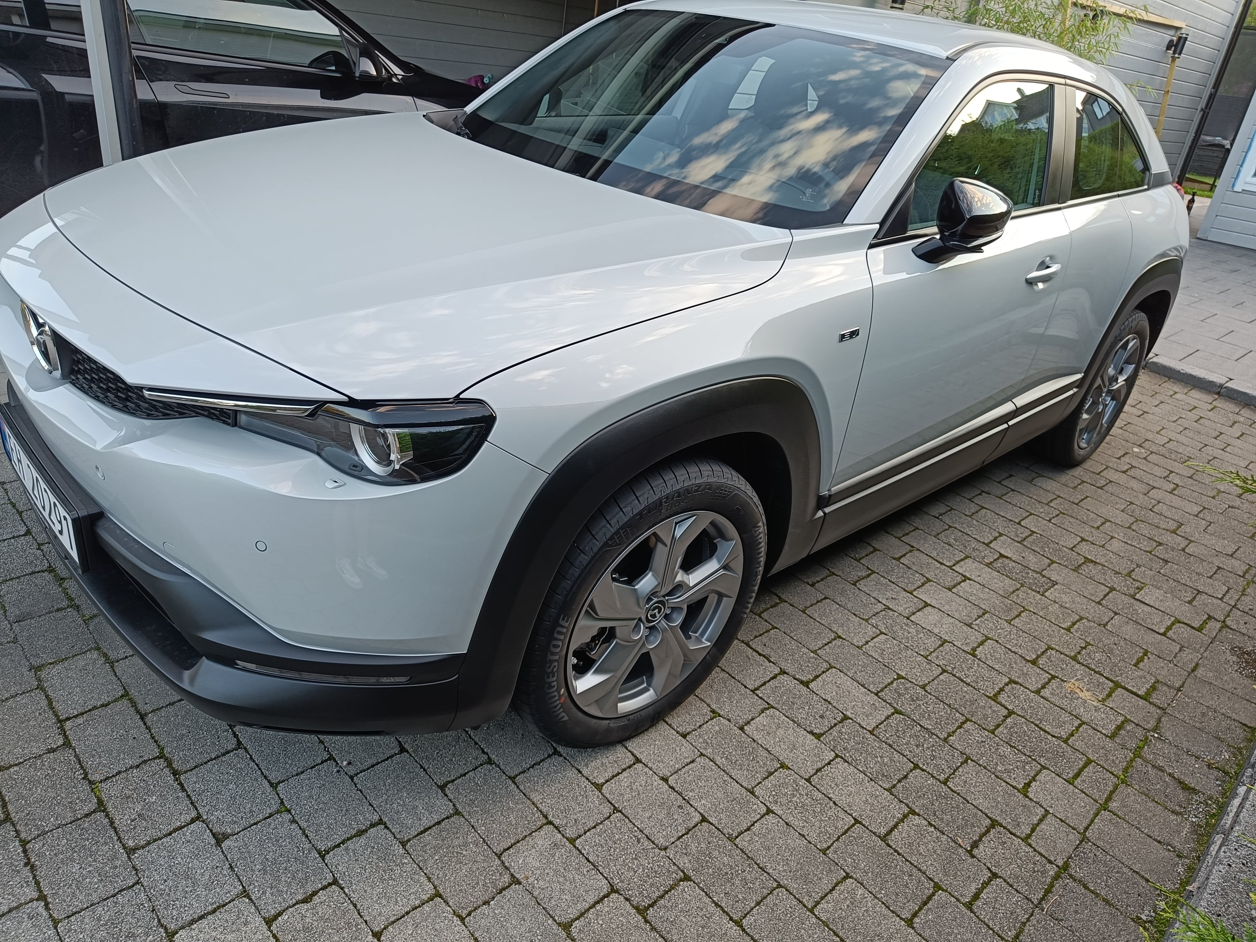 Mazda MX-30 med Aircondition