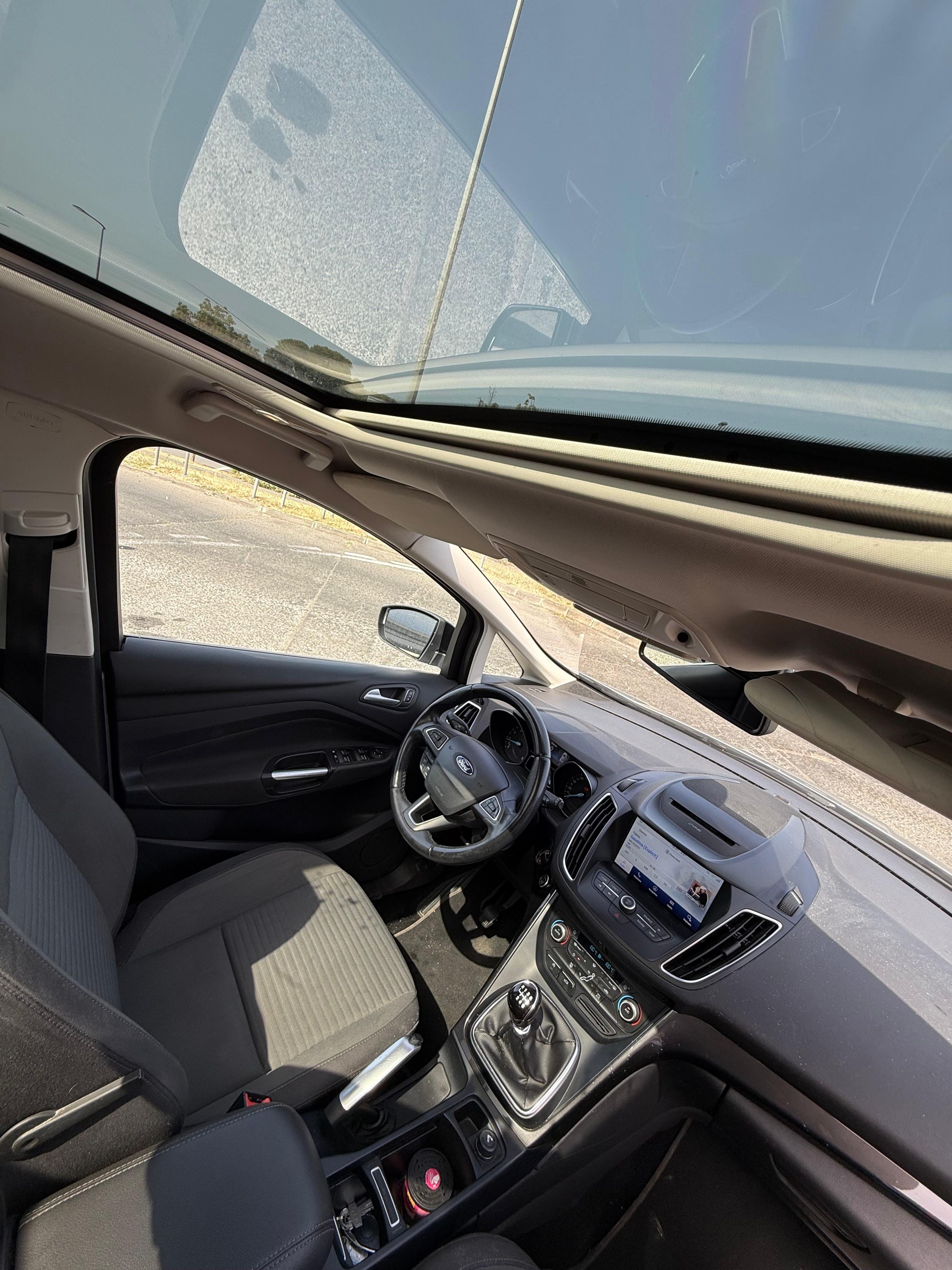 Ford C-Max Toit panoramique met Bluetooth audio