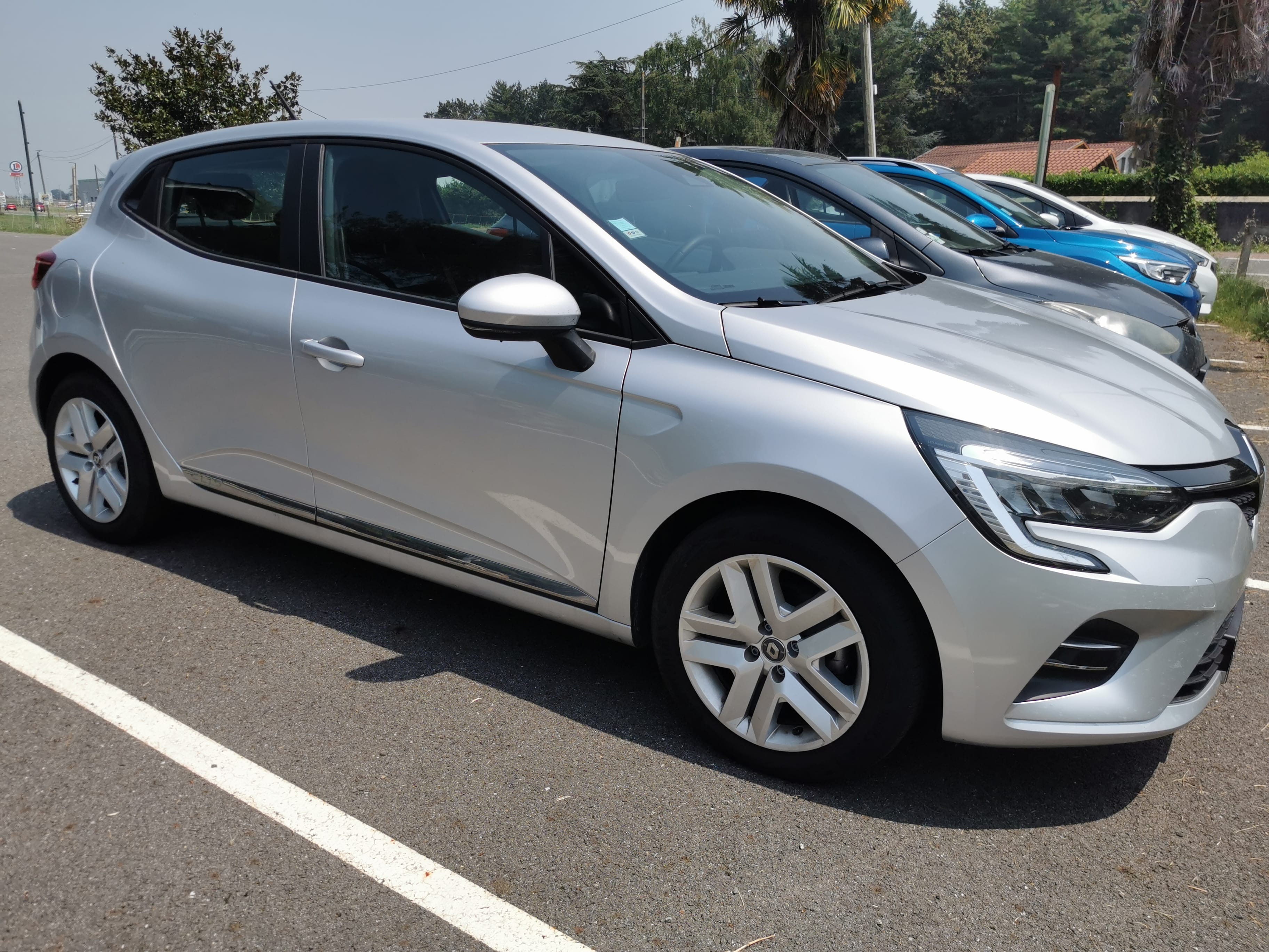 Renault Clio avec Climatisation
