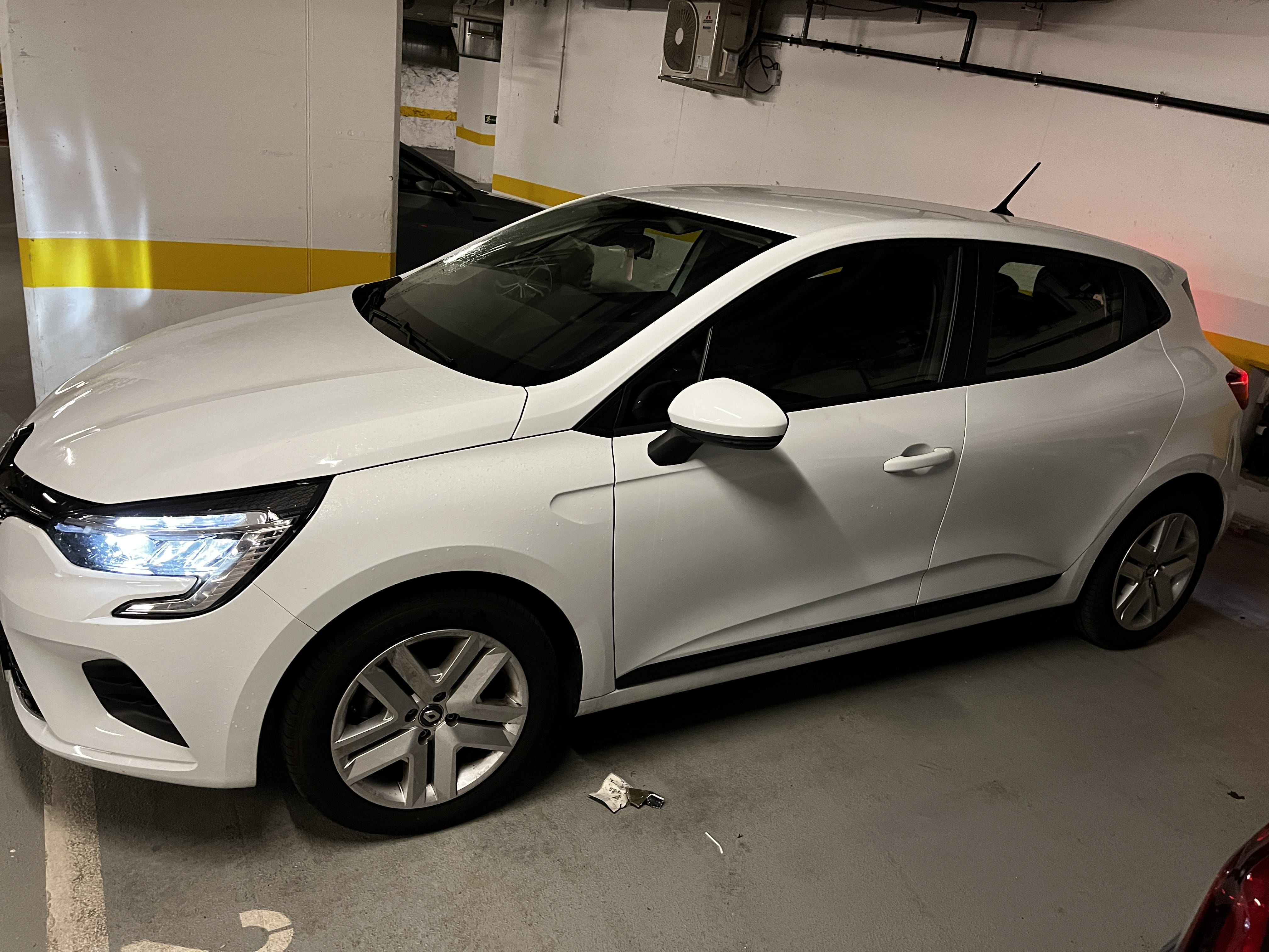 Renault Clio avec Climatisation