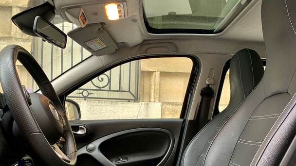 Smart Forfour avec GPS
