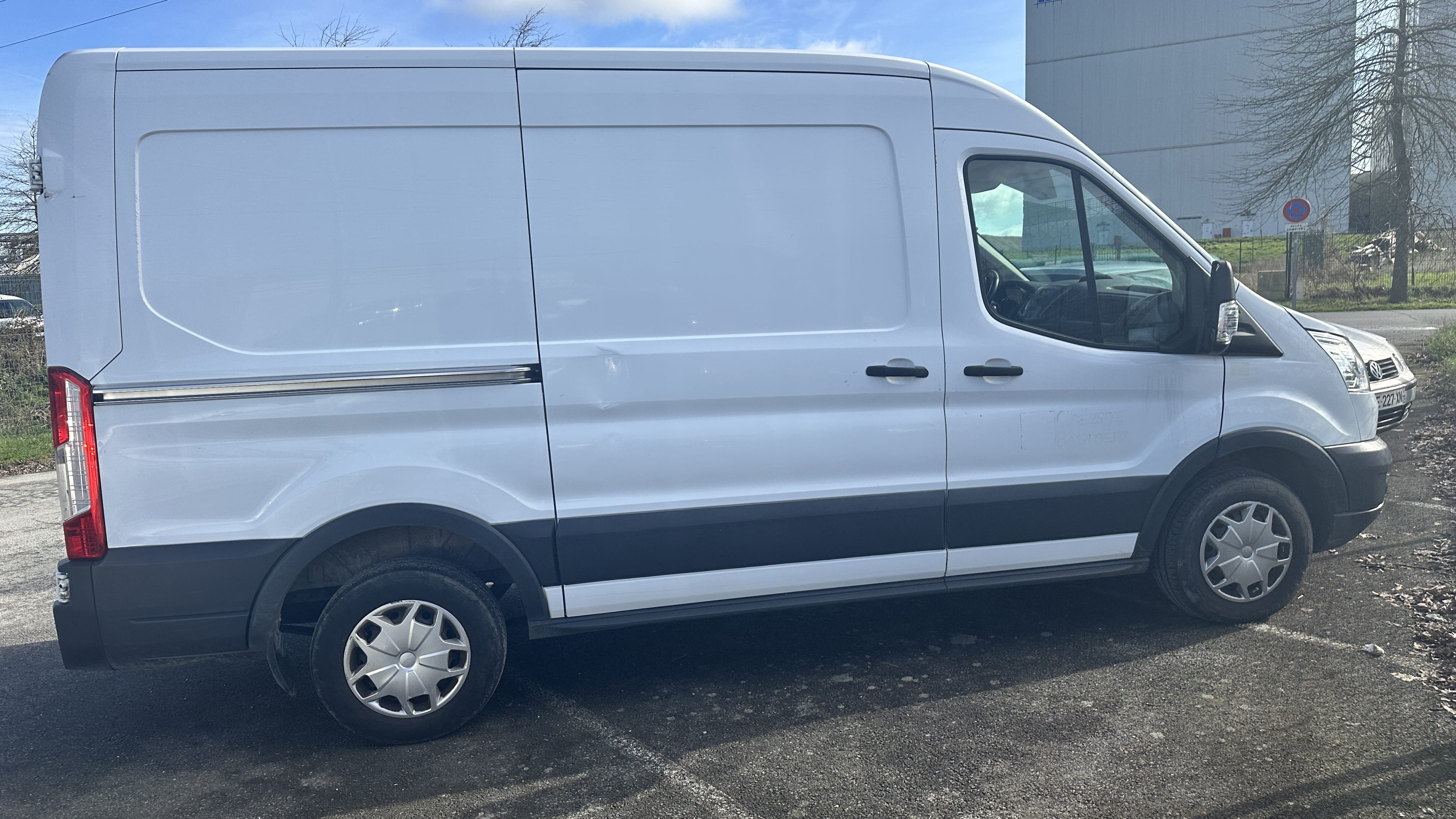 Ford Transit Fourgon avec GPS