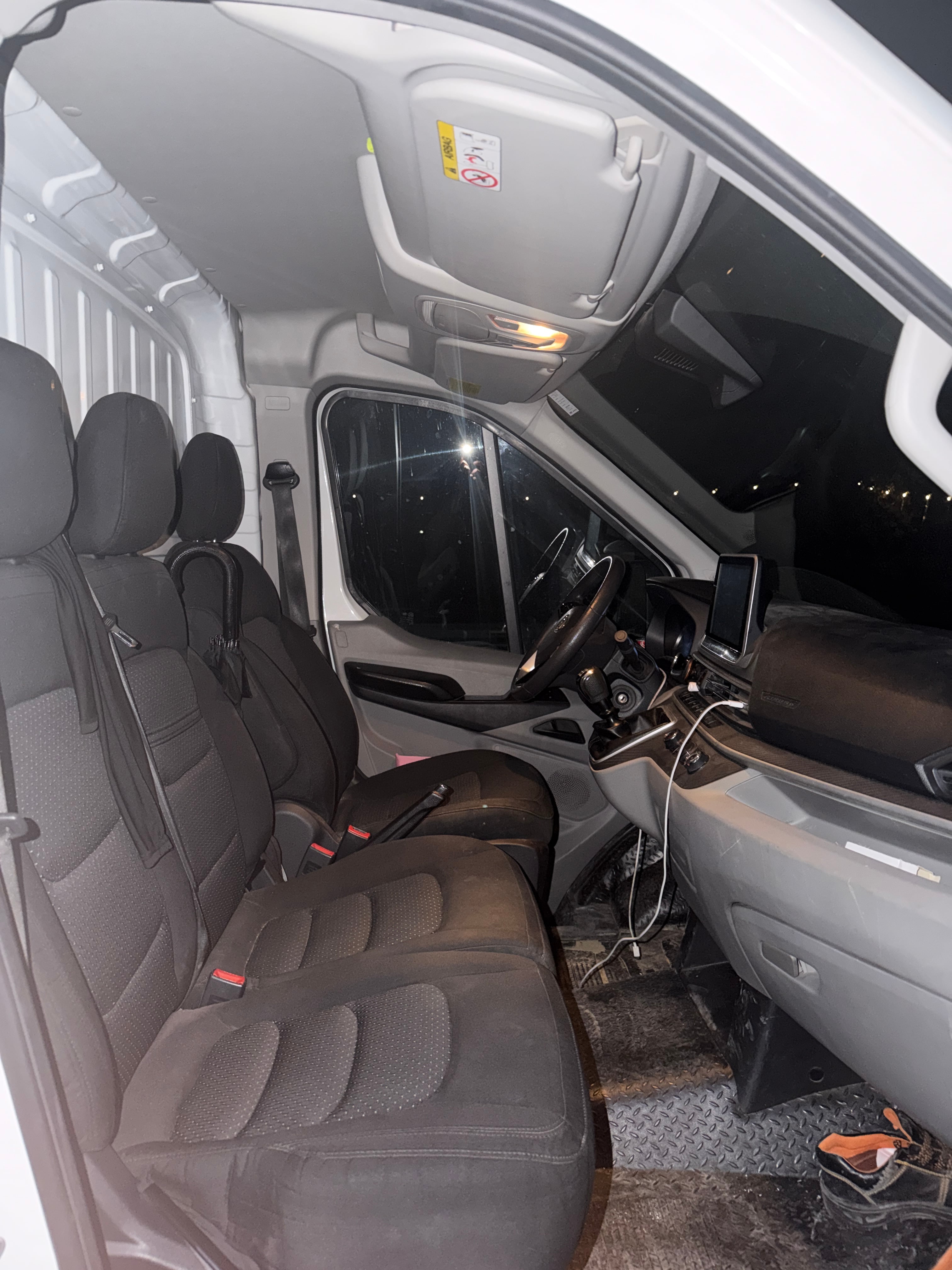 Maxus Deliver 9 con Aire acondicionado