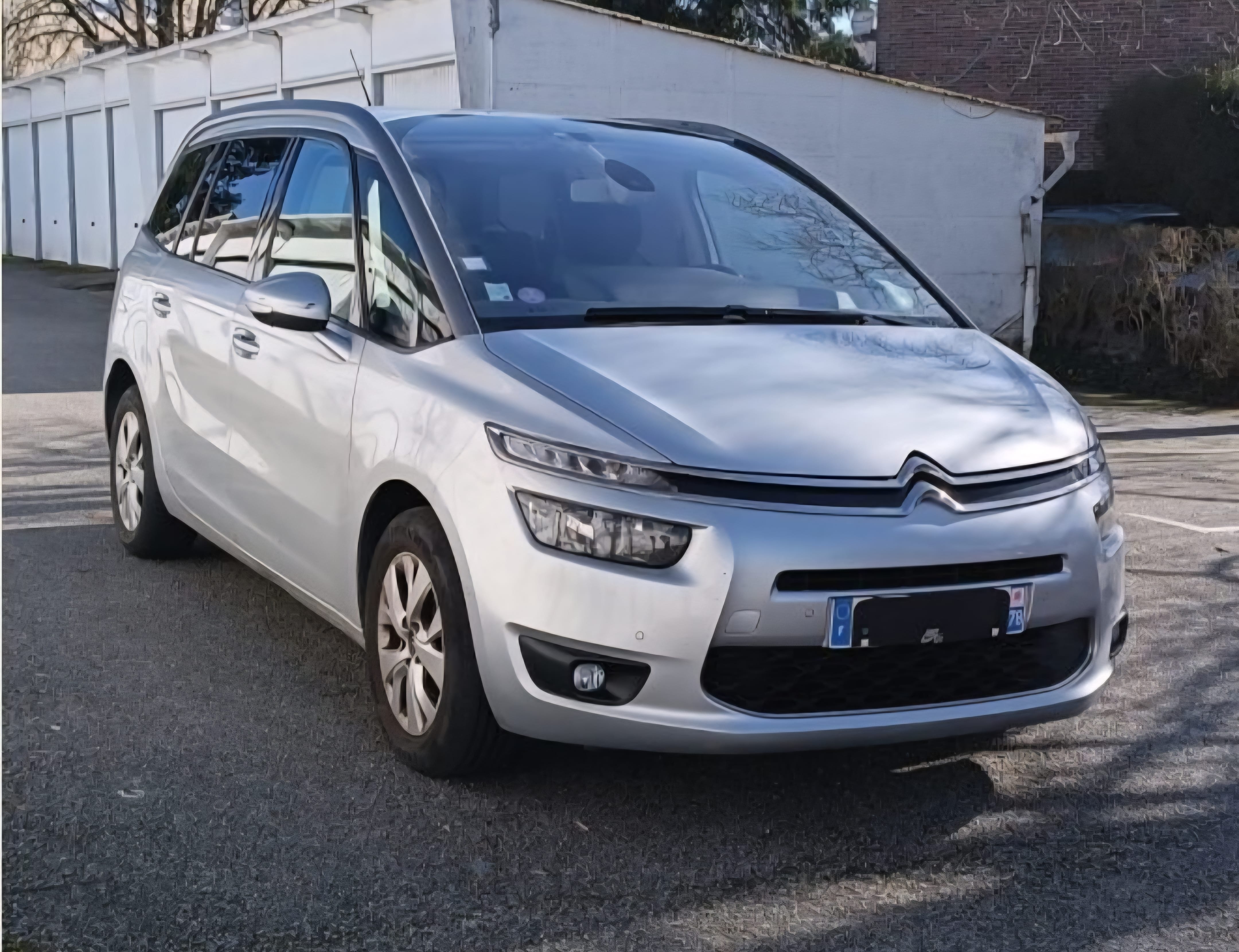 Citroen C4 Grand Picasso, 2016, Essence 95, 7 places