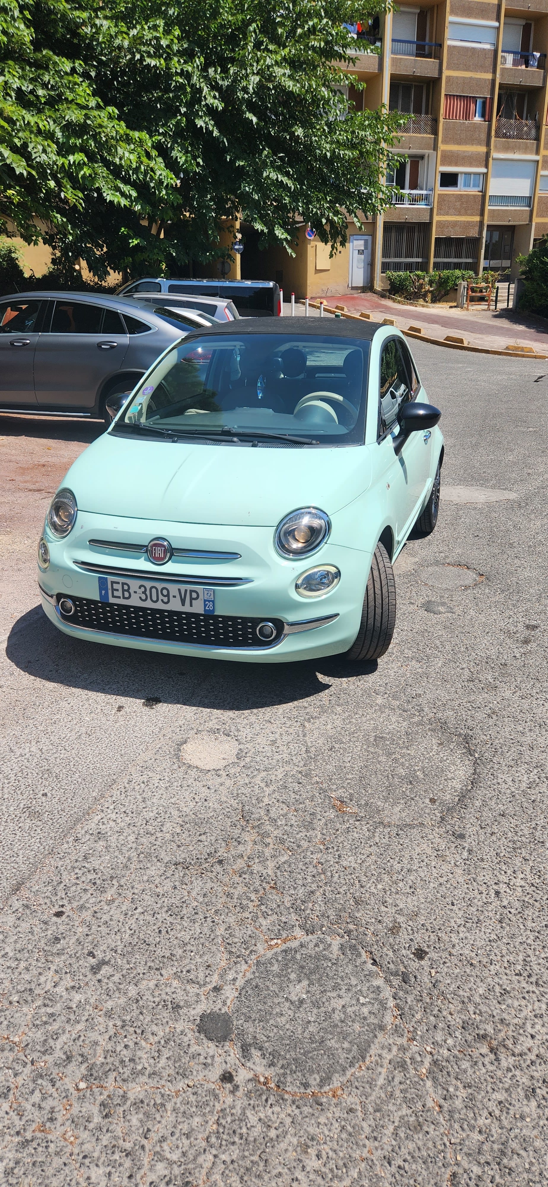 Fiat 500 C avec GPS